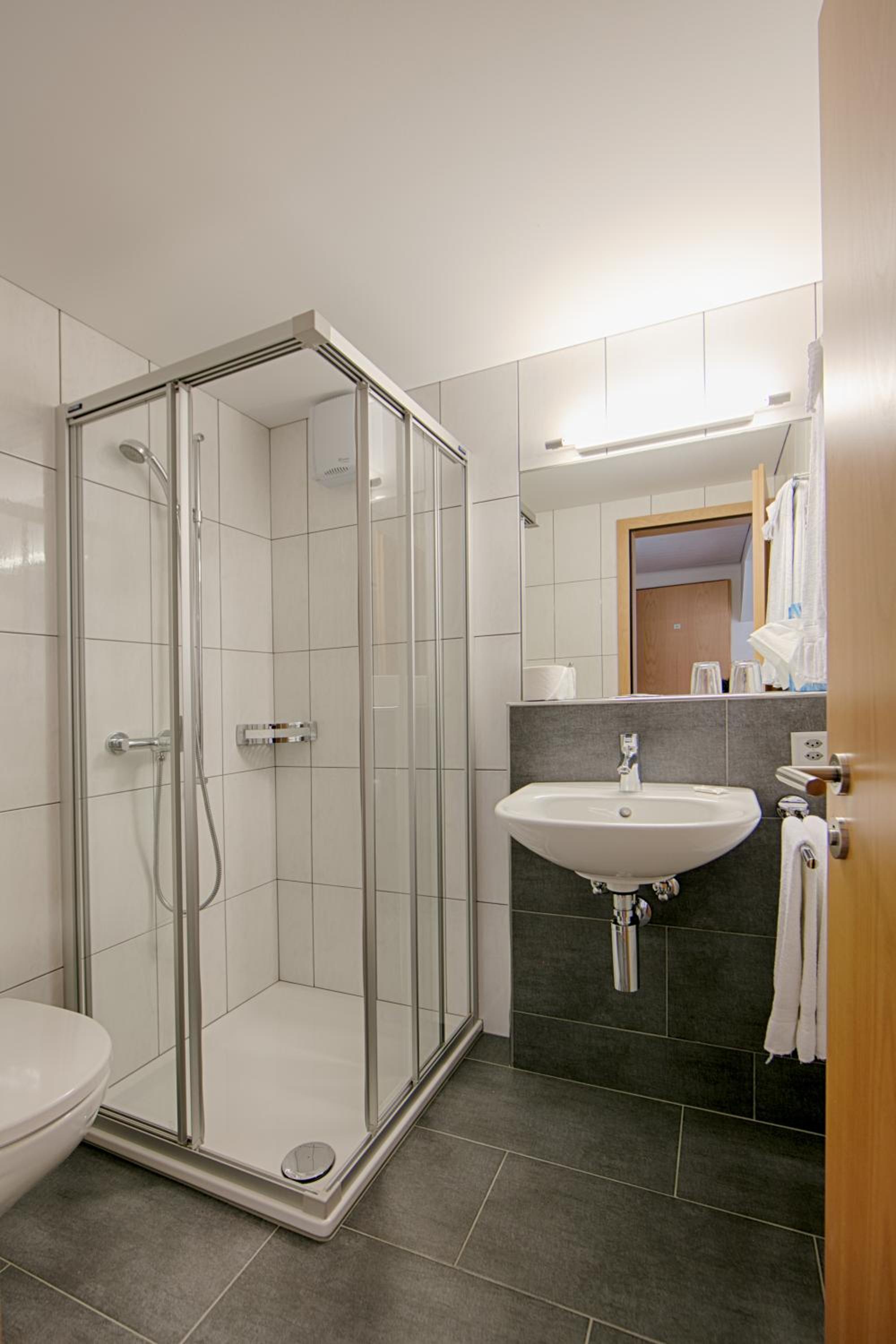 Double Room with Private Bathroom photo 3