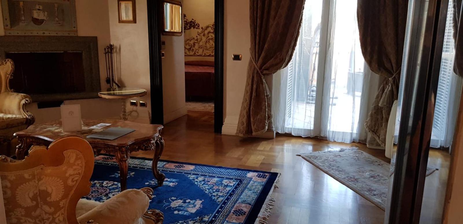 Suite photo 1