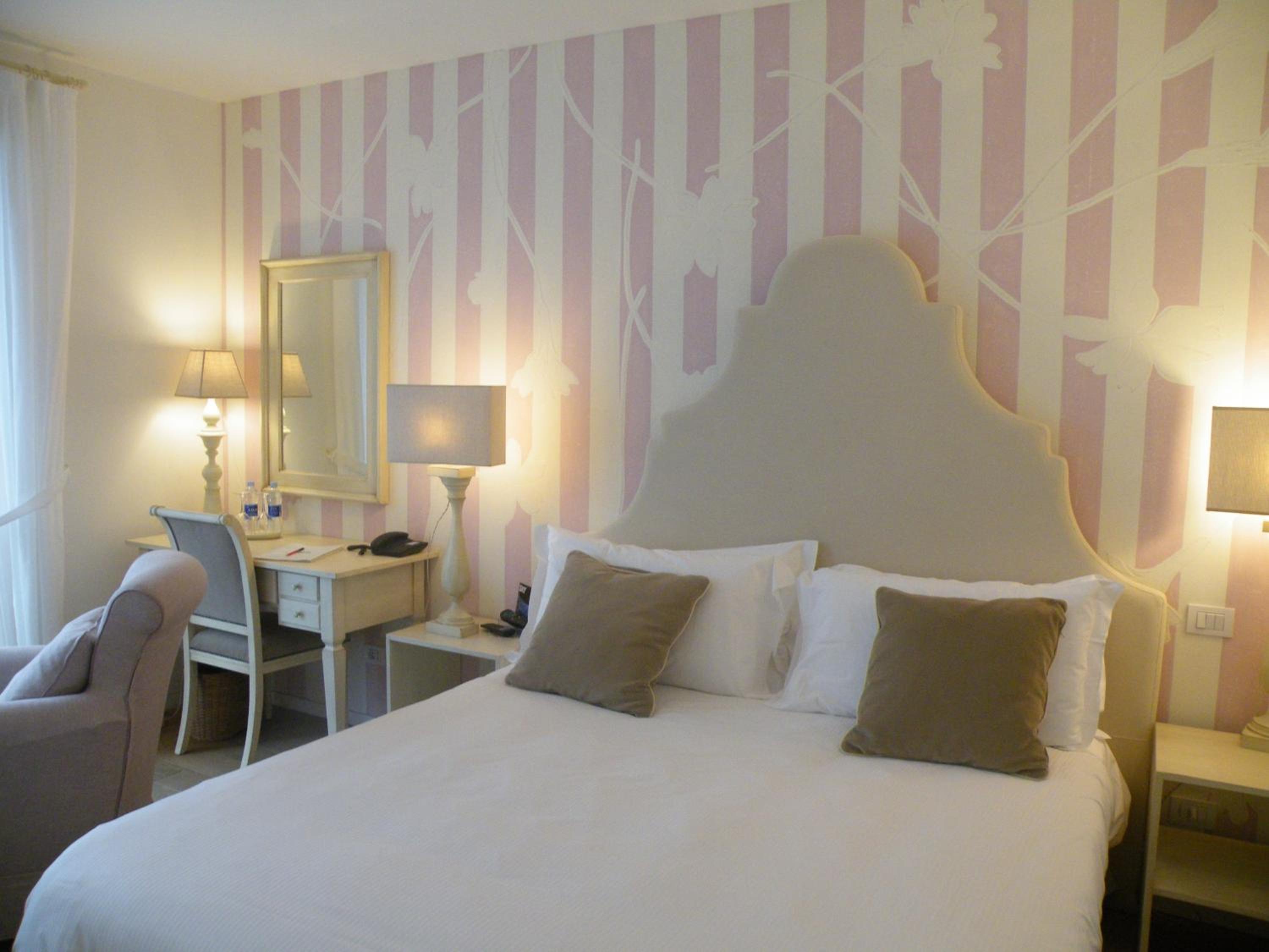 Junior Suite - Photo 1