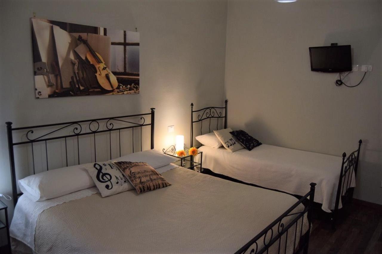 Deluxe Triple Room - Photo 6