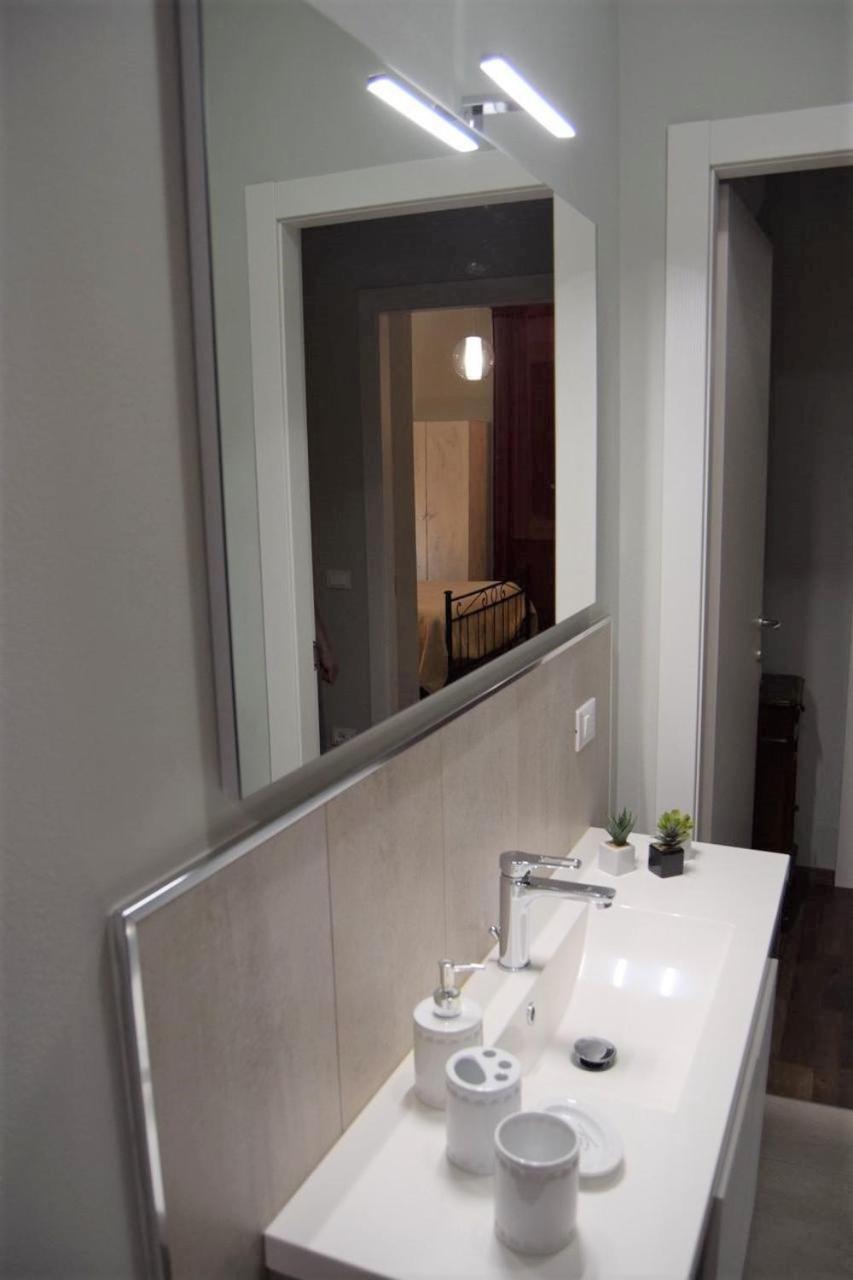 Deluxe Triple Room - Photo 9