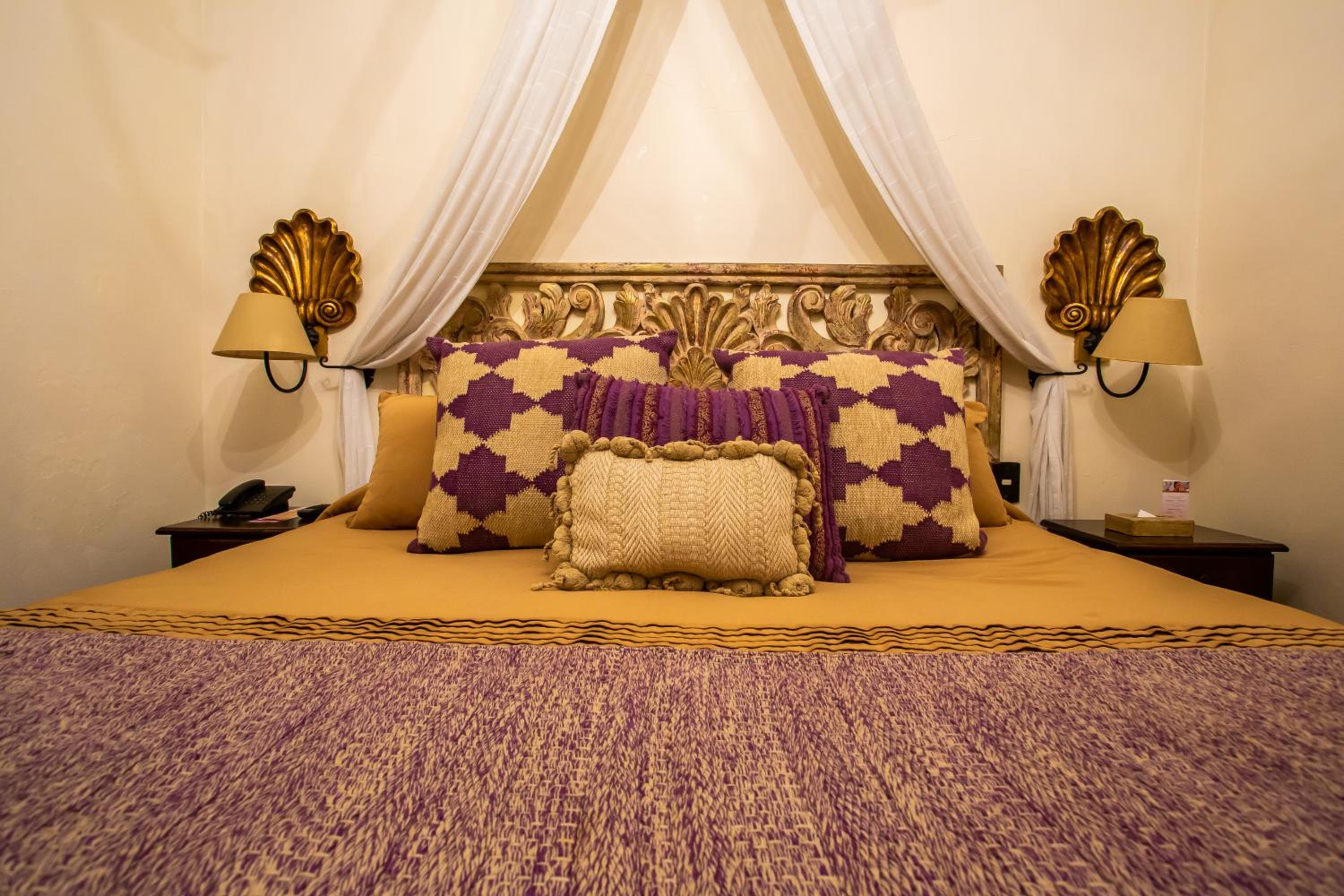 Superior King Room - Photo 1
