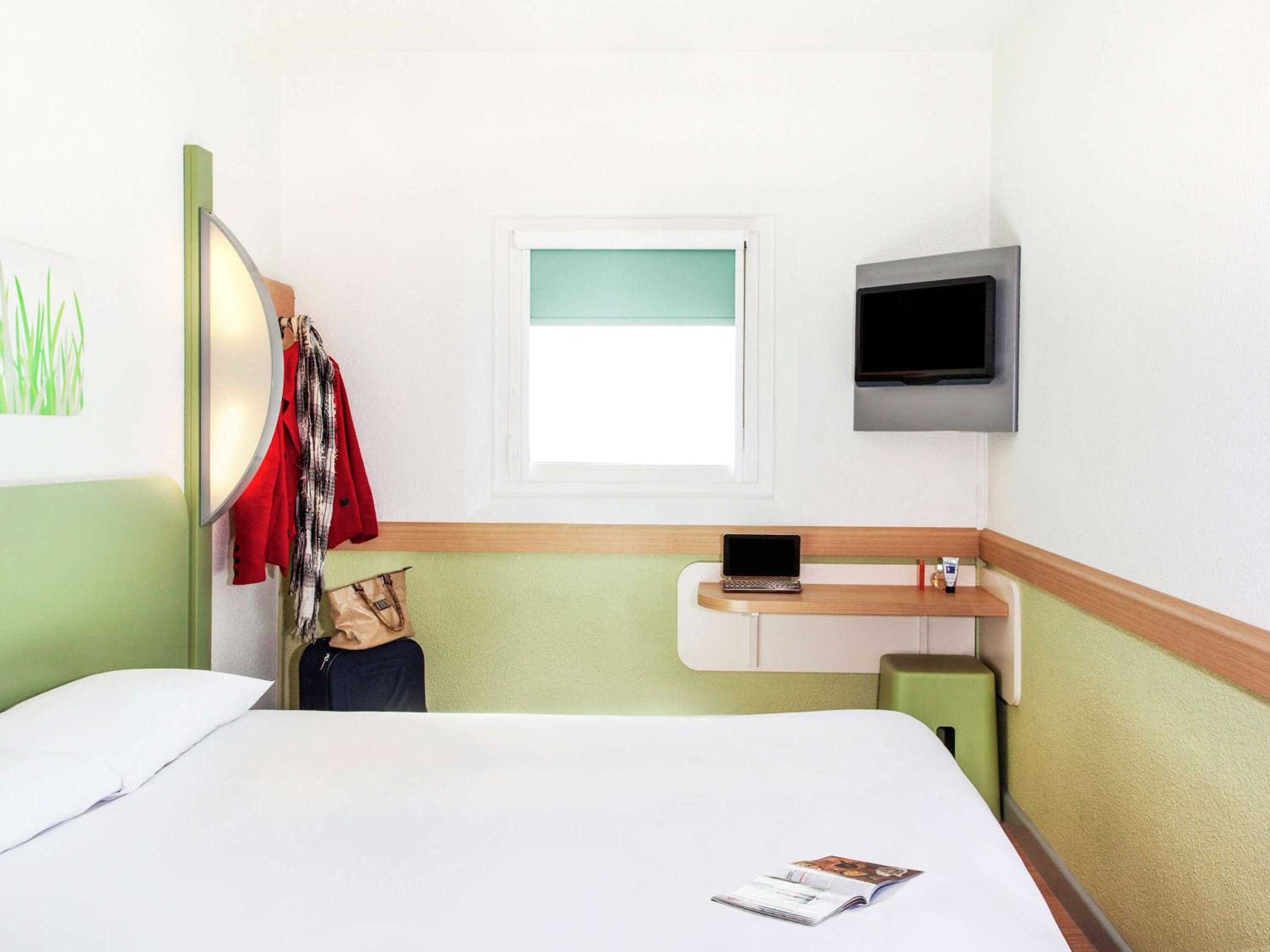 Standard Double Room photo 3