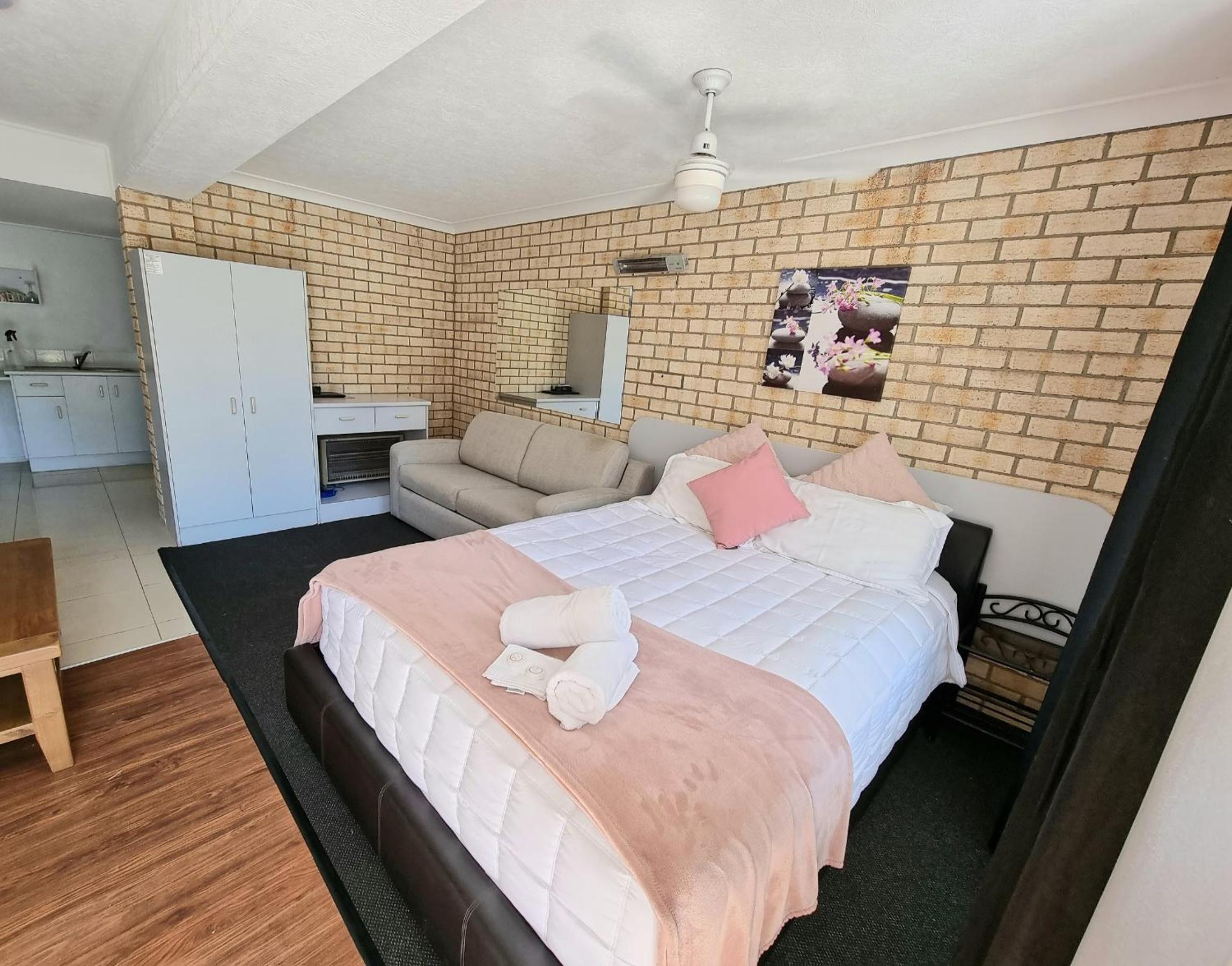 Family Room photo 2