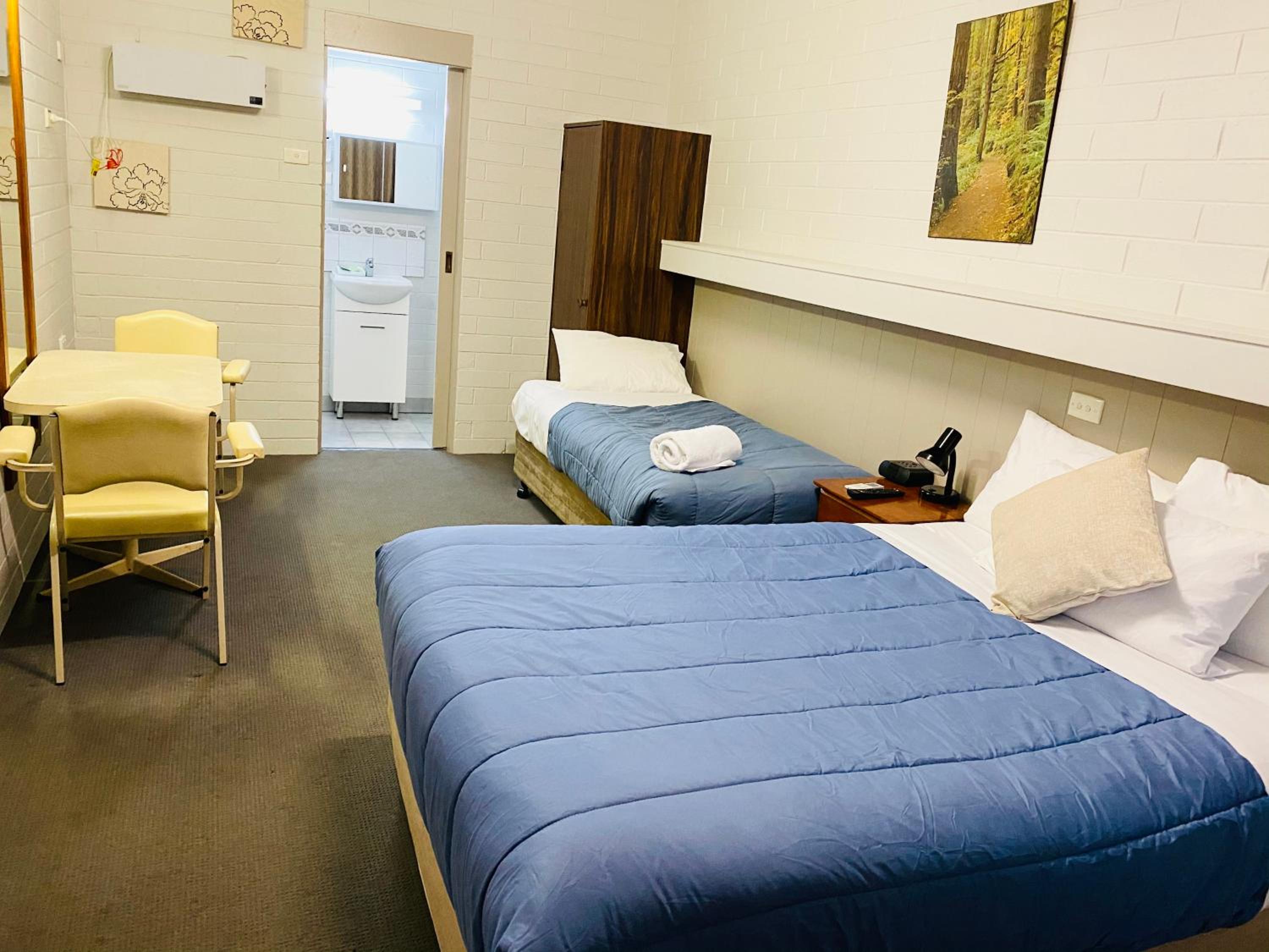 Twin Room photo 1