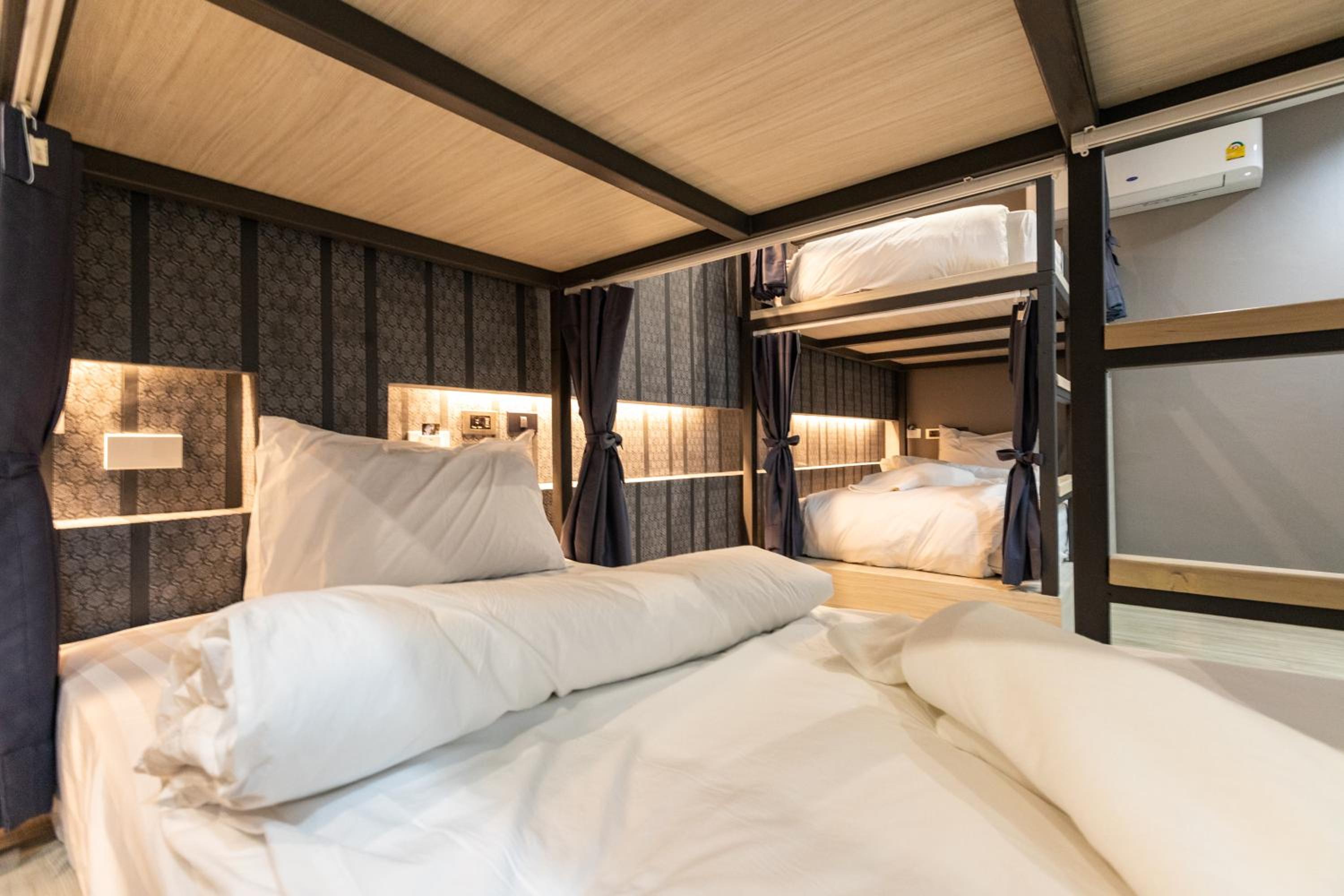 Bunk Bed in Male Dormitory Room  photo 3