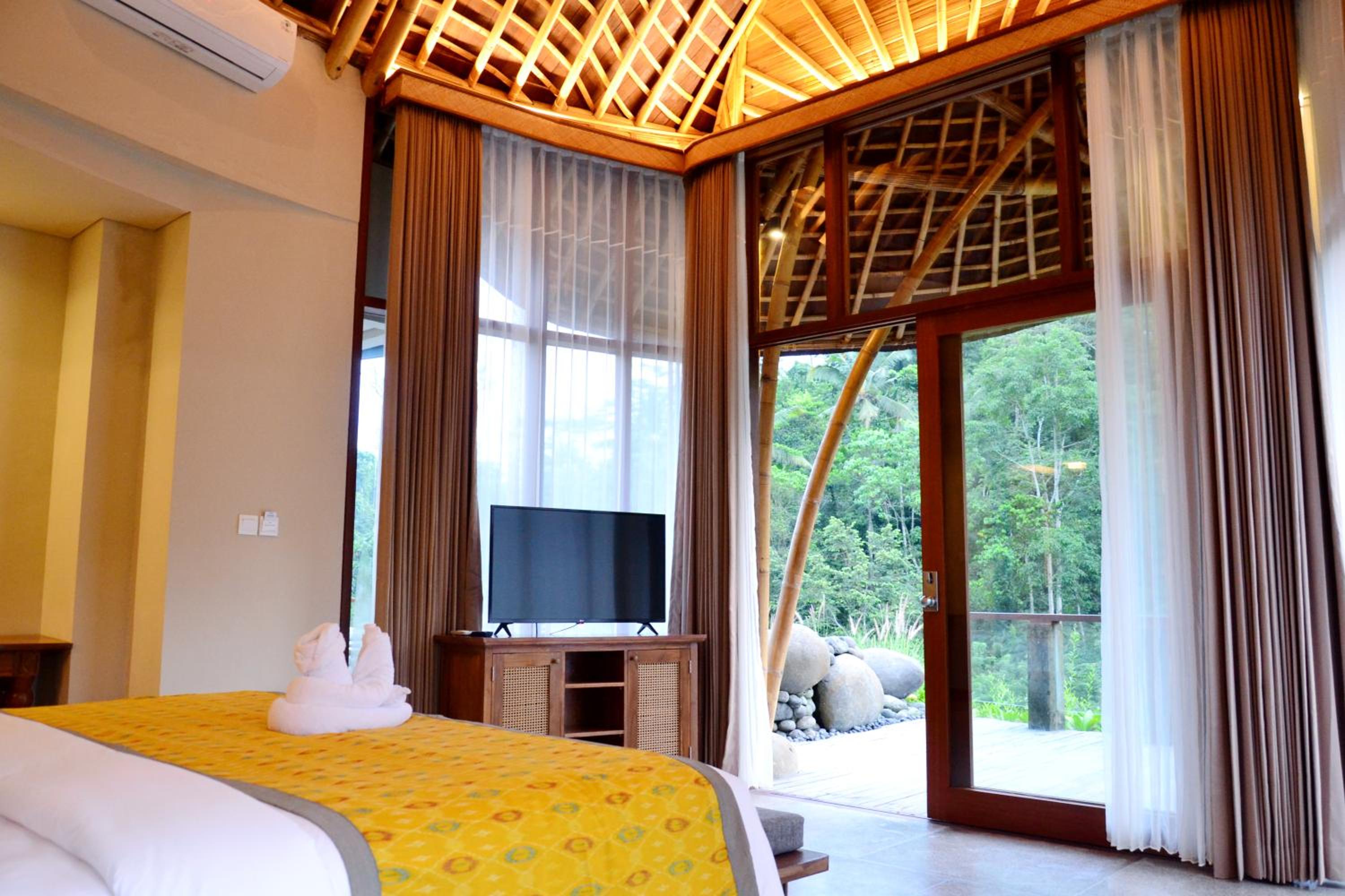 Royal Maha Pool Suite - Photo 1