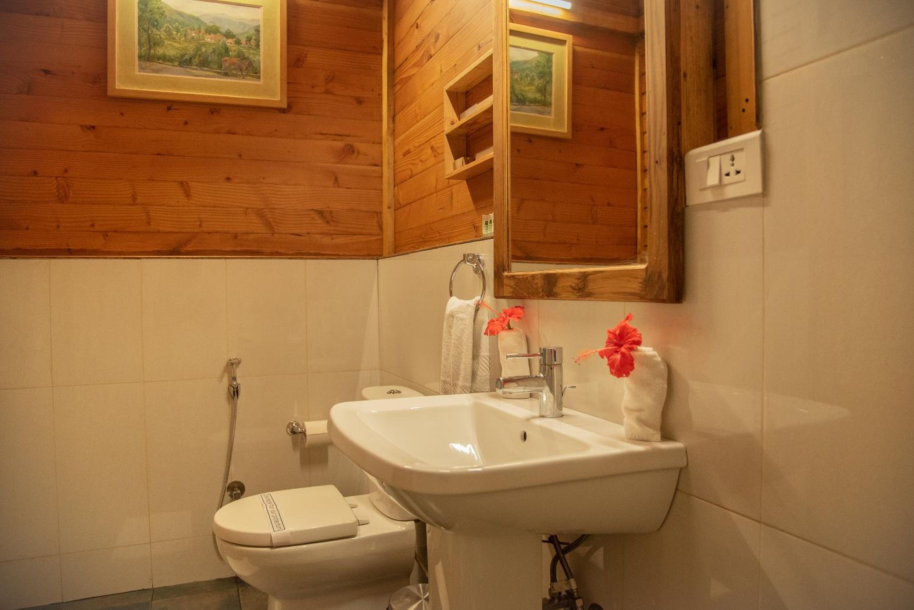 Wooden Chalet - Photo 12