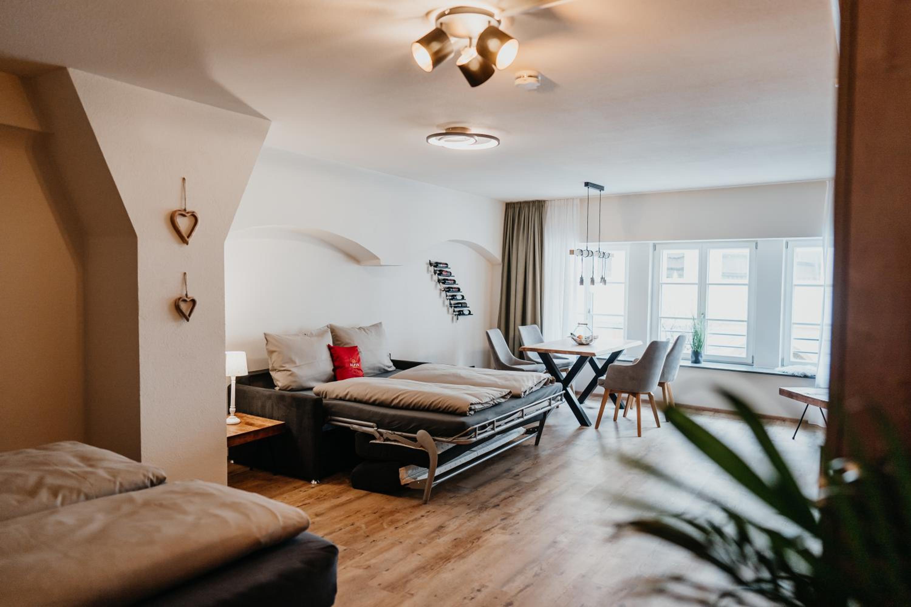 Apartment - Photo 3