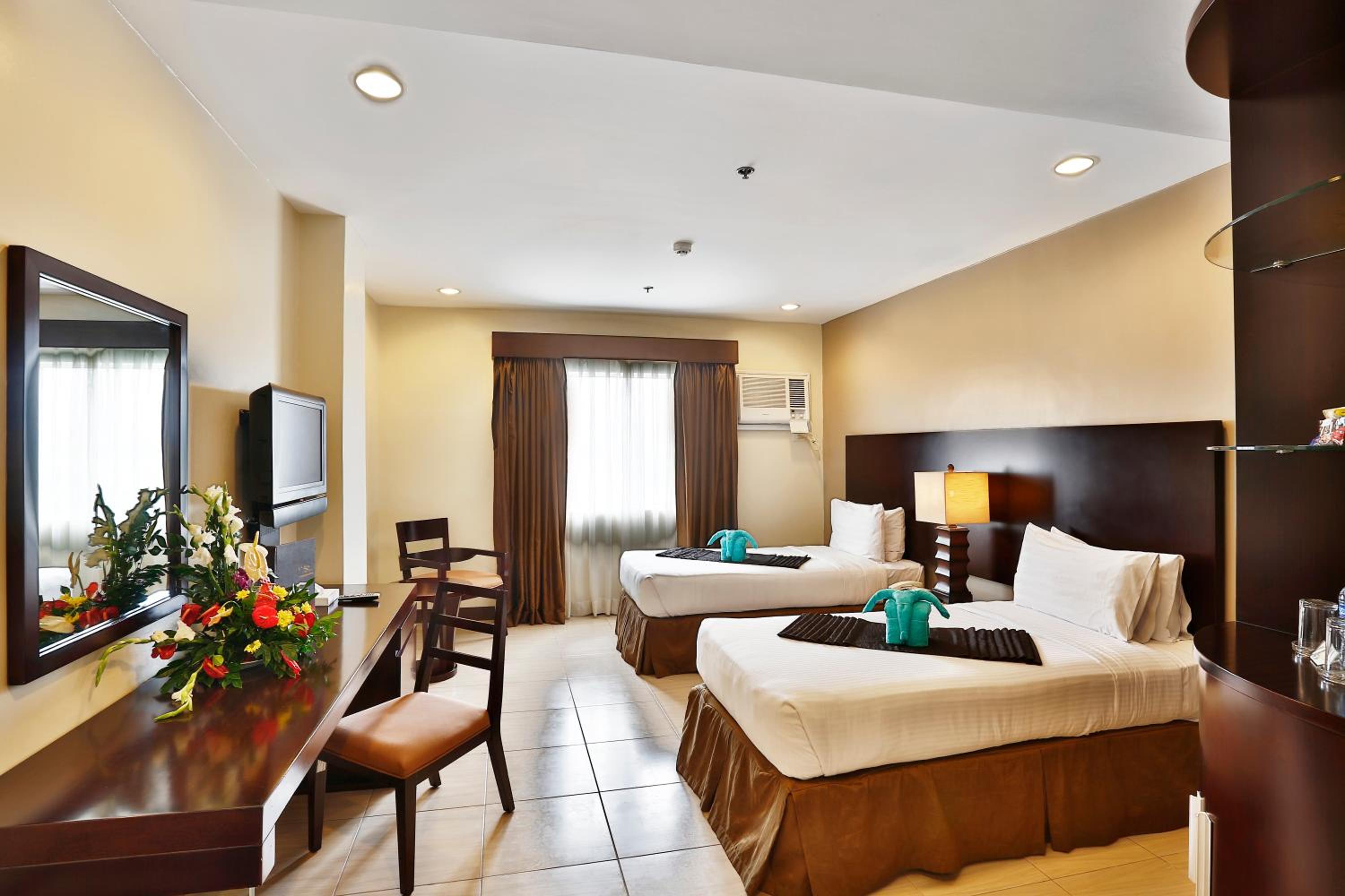 Superior Suite - Photo 2