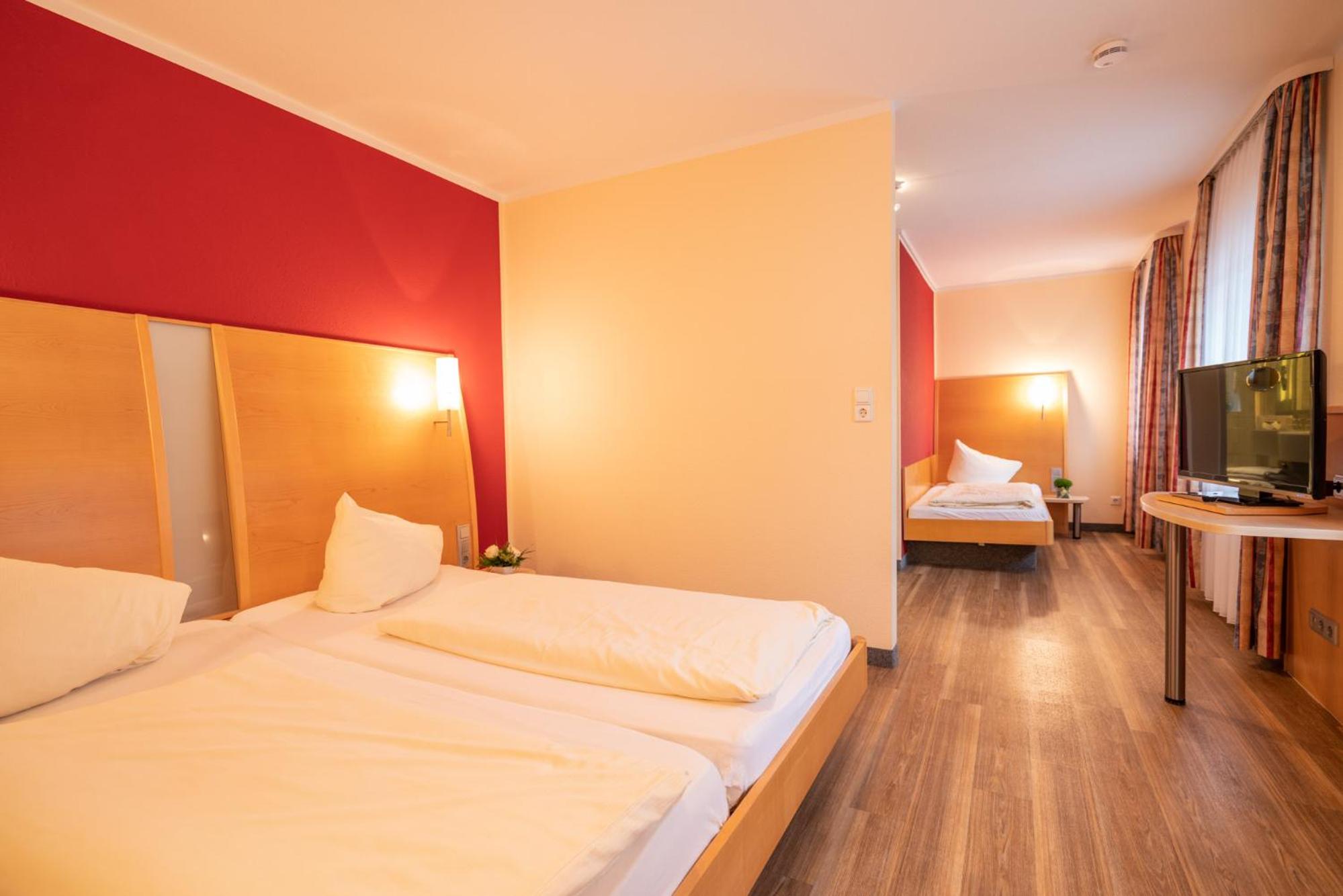 Triple Room - Photo 1