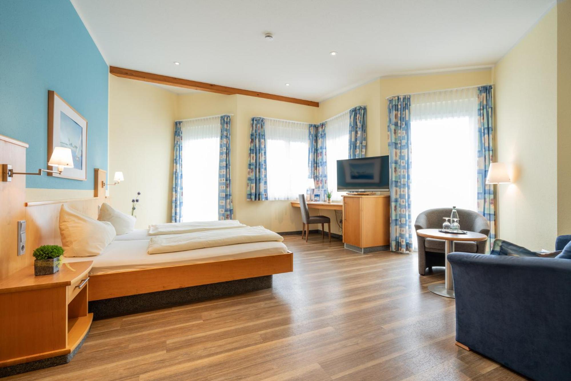 Deluxe Double Room - Photo 1
