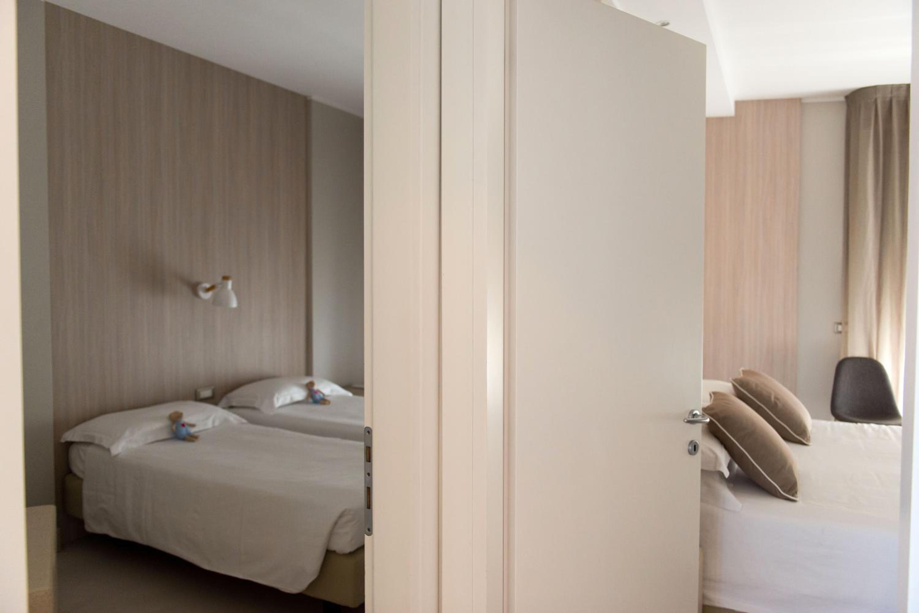 Family Suite with Sea View photo 1