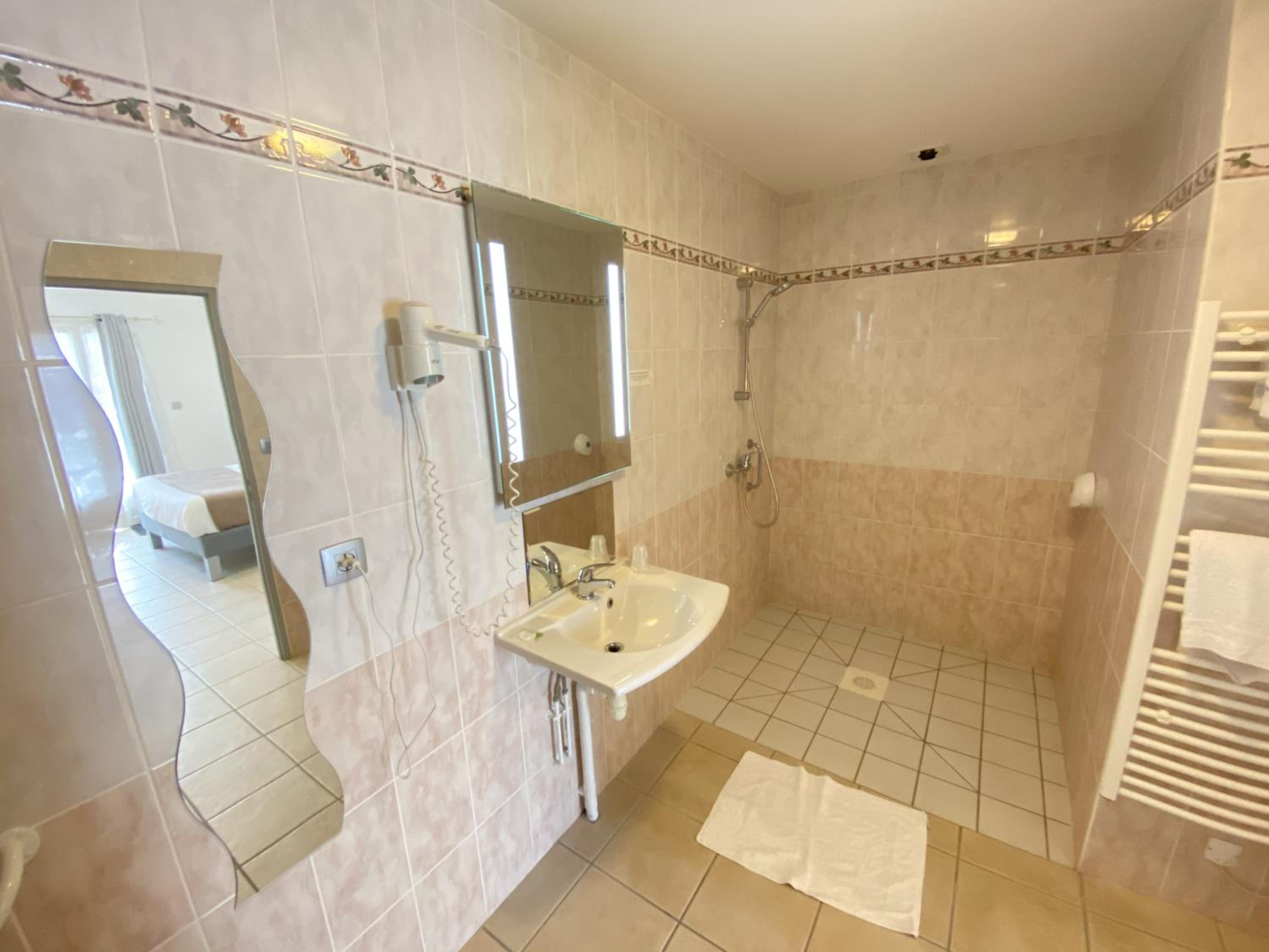 Double Room - Disability Access