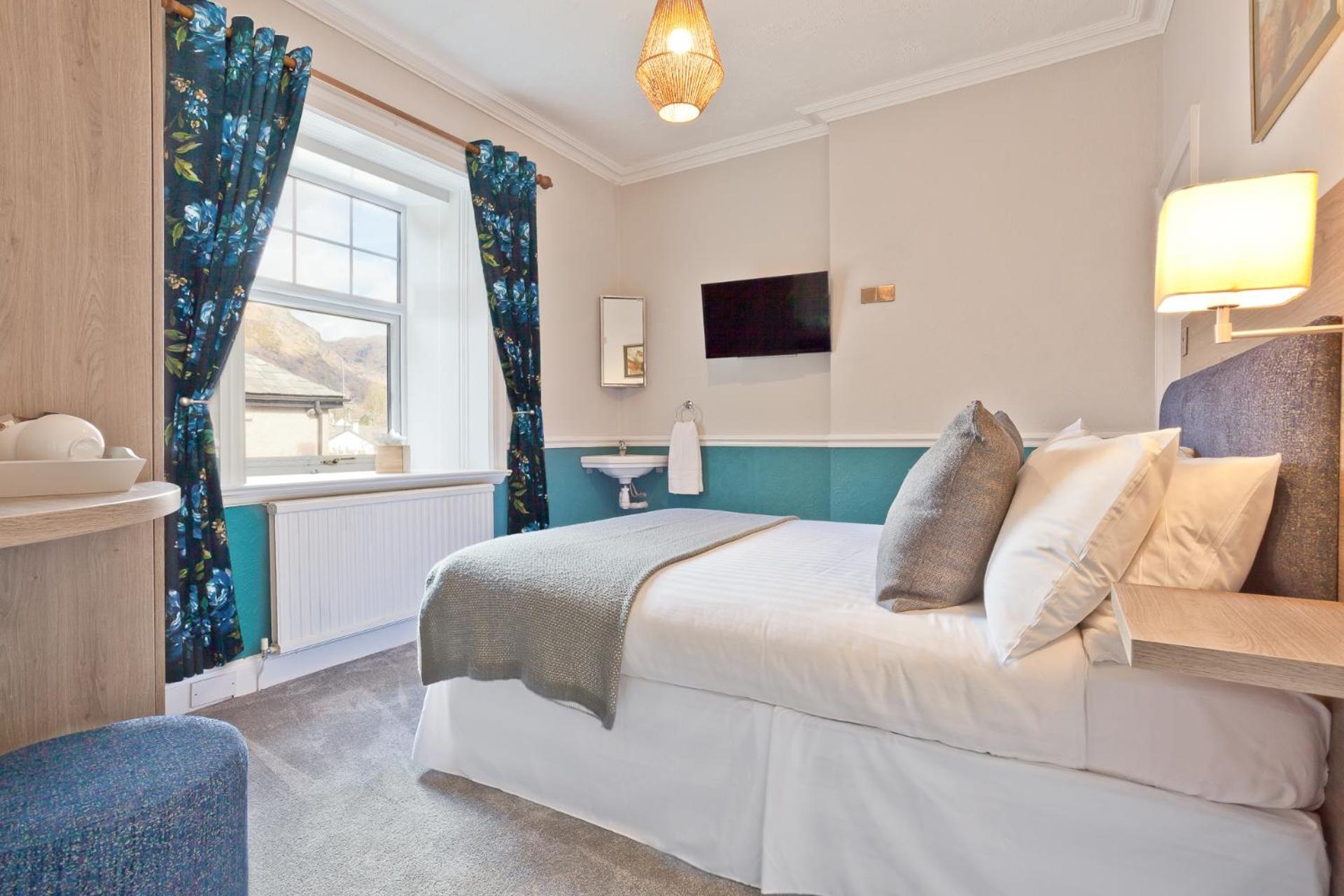 Standard Double Room - Photo 5
