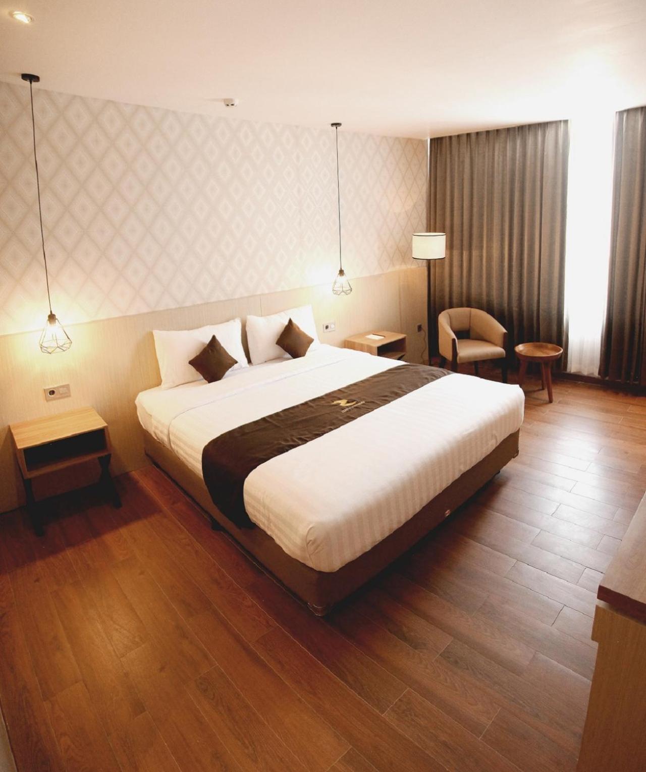 Deluxe Double Room - Photo 1