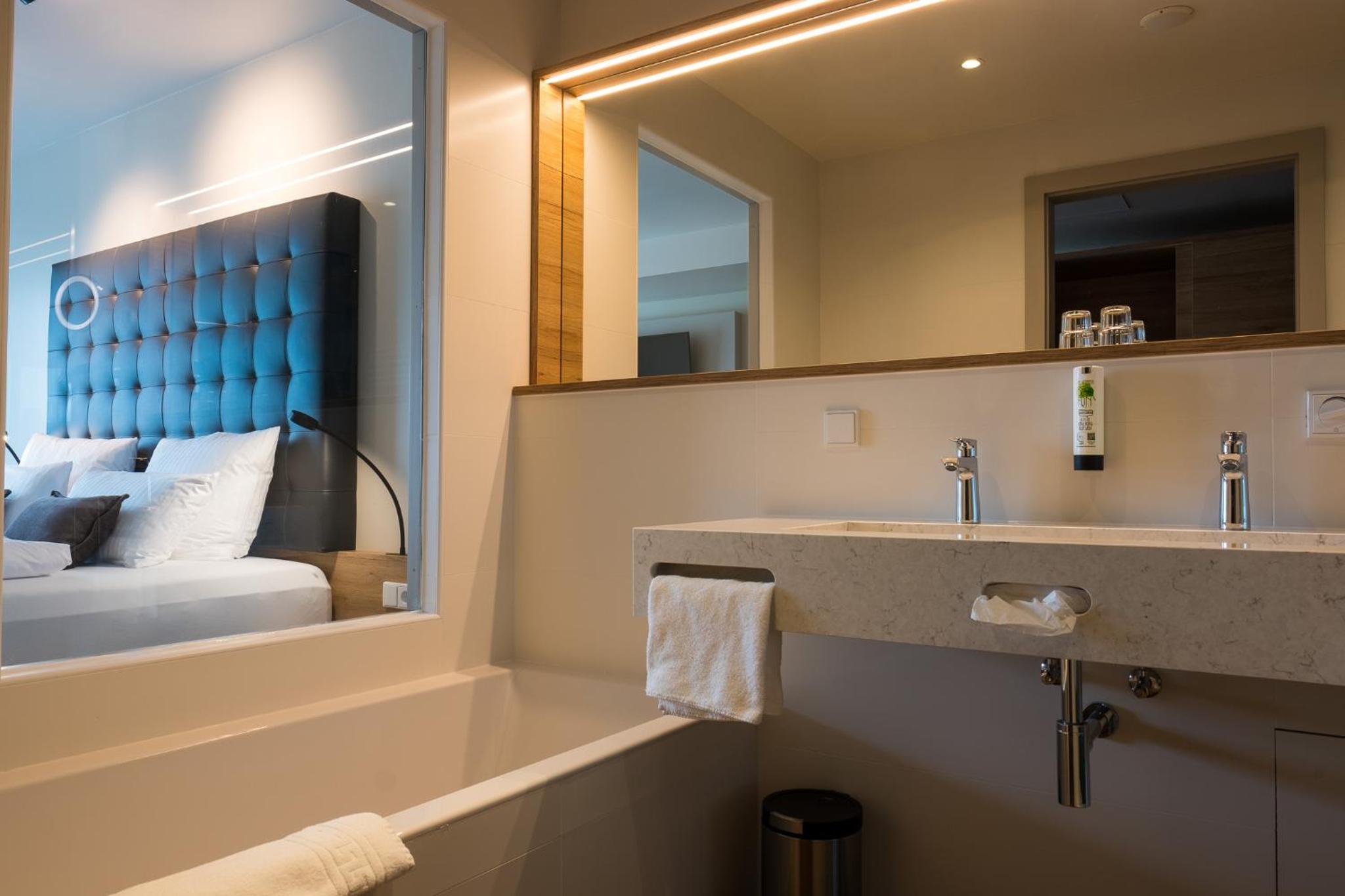 Deluxe Double Room photo 3