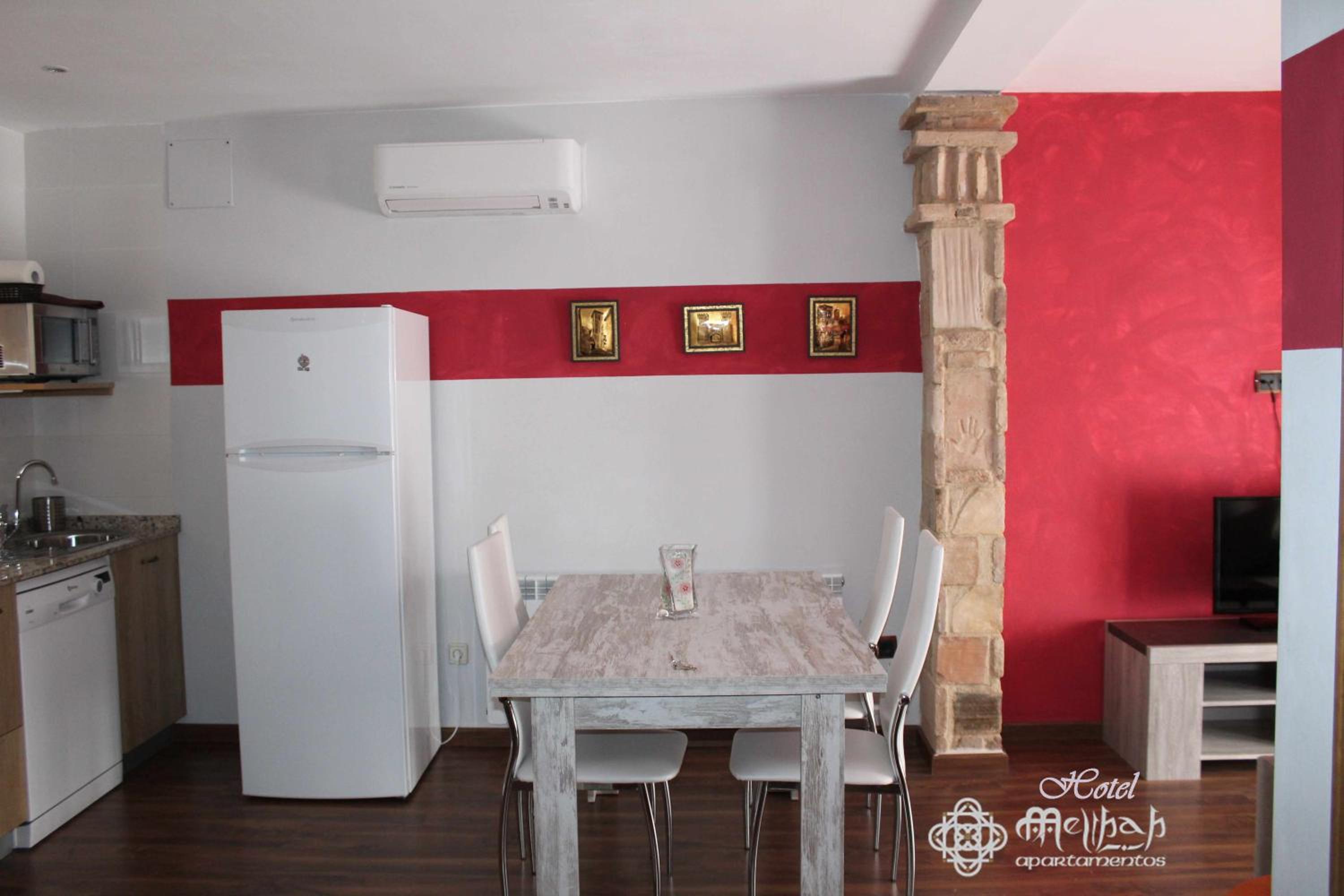 Apartment with Balcony photo 3