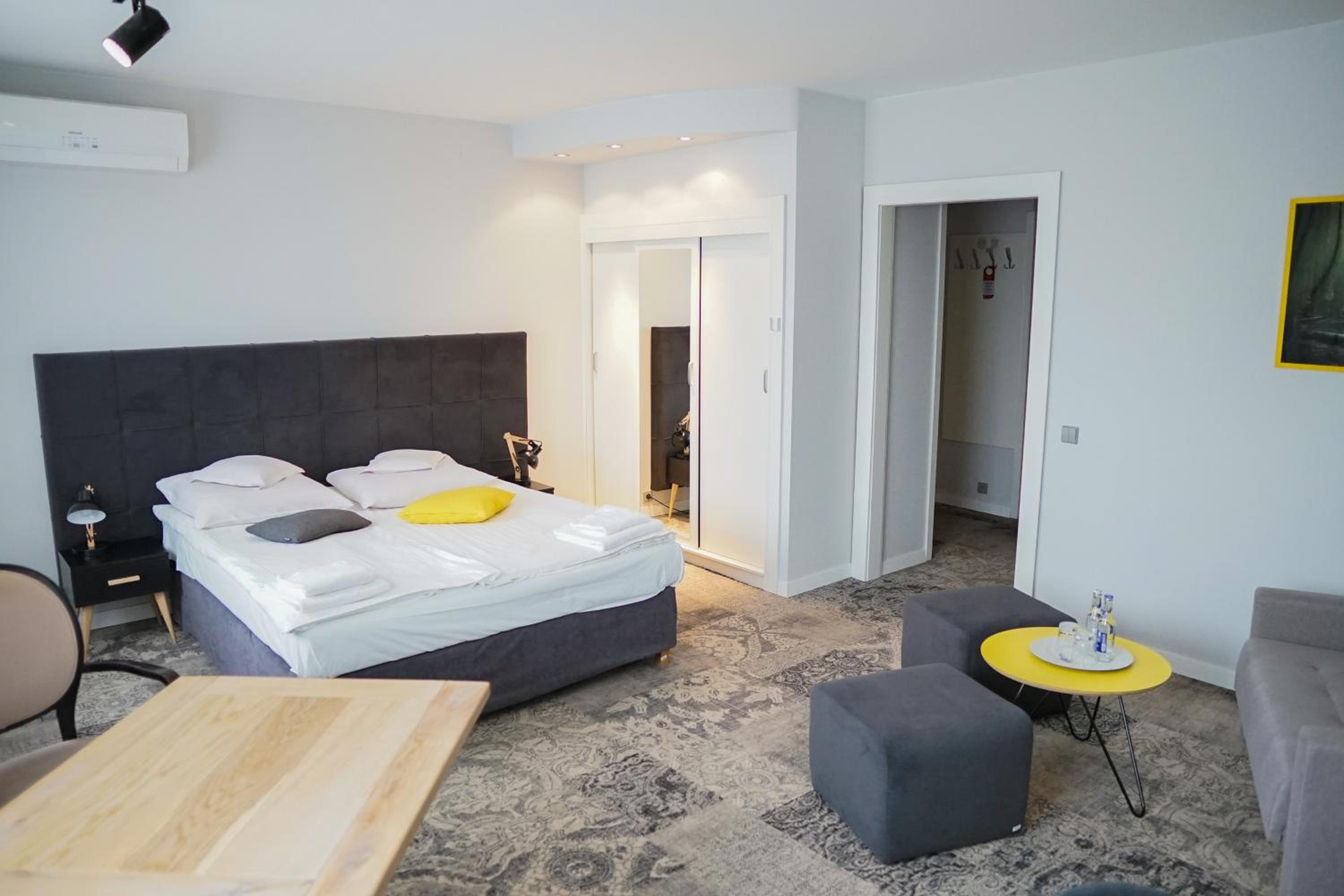Superior Double Room - Photo 2