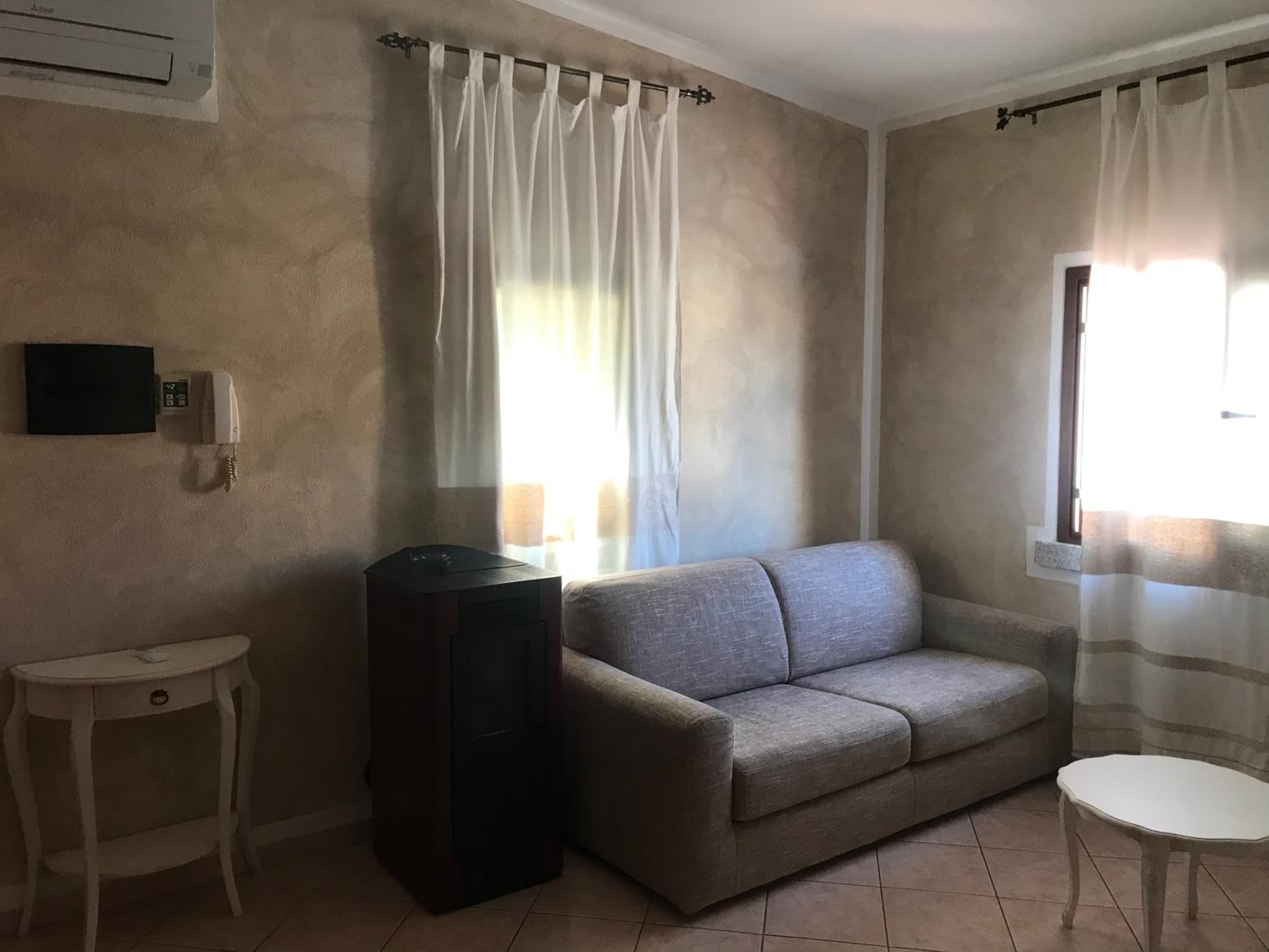 Apartment - Photo 24