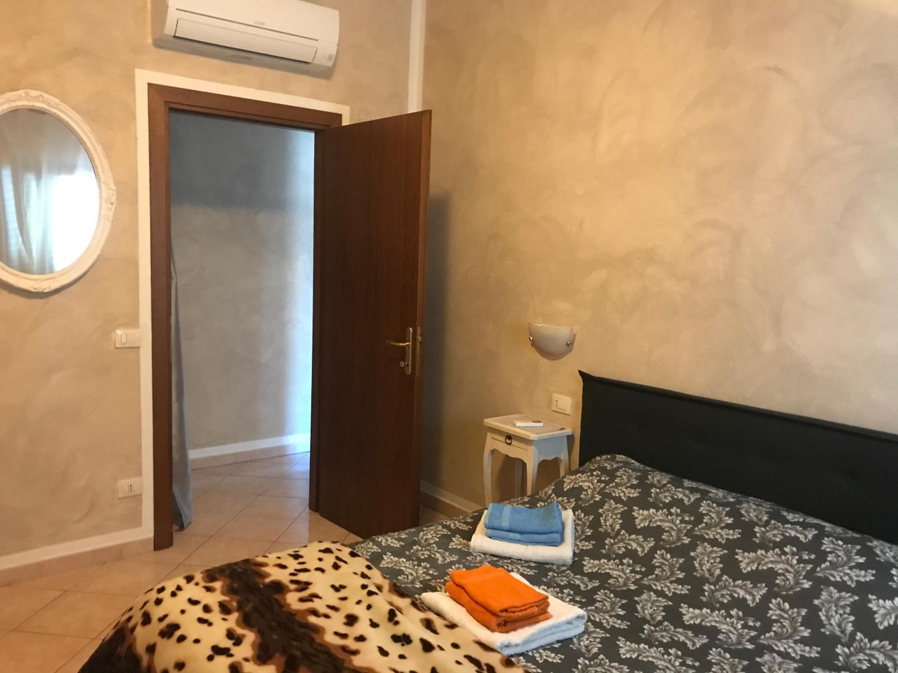 Apartment - Photo 13