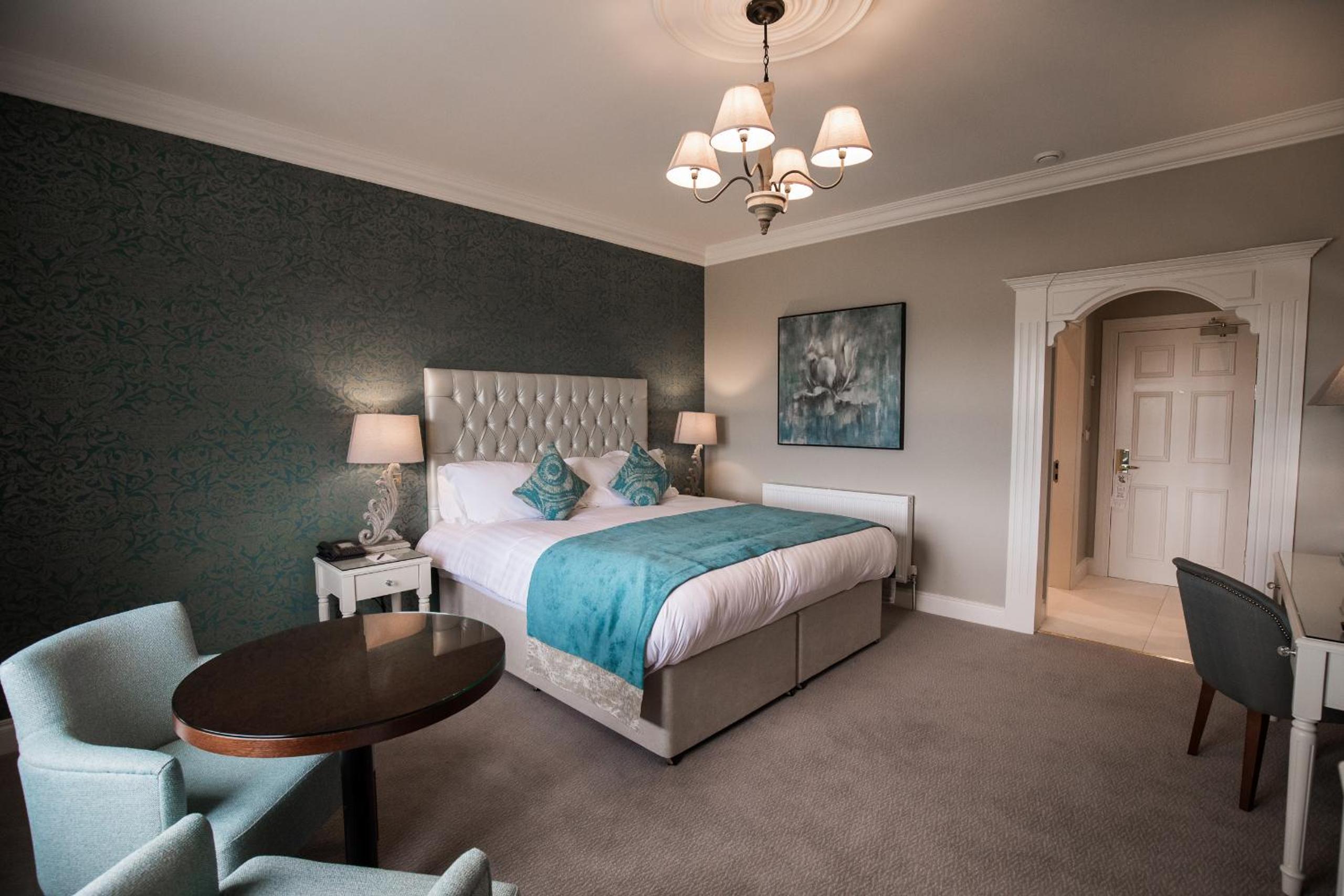 Deluxe Double or Twin Room - Photo 1