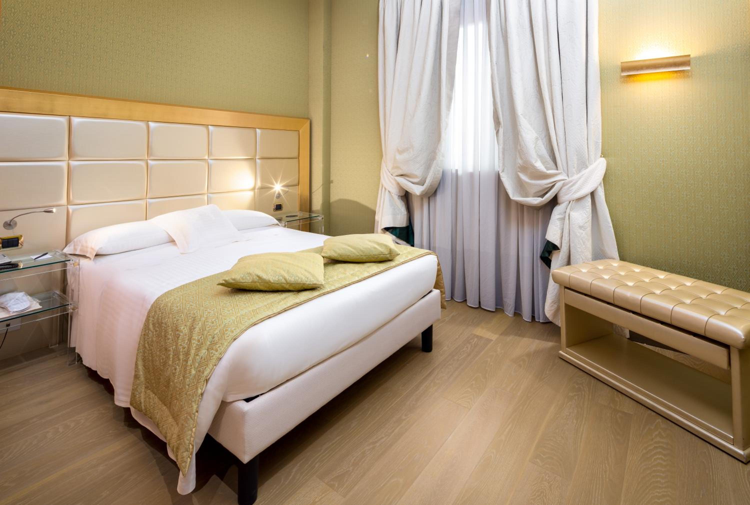Comfy Double Room - Photo 5
