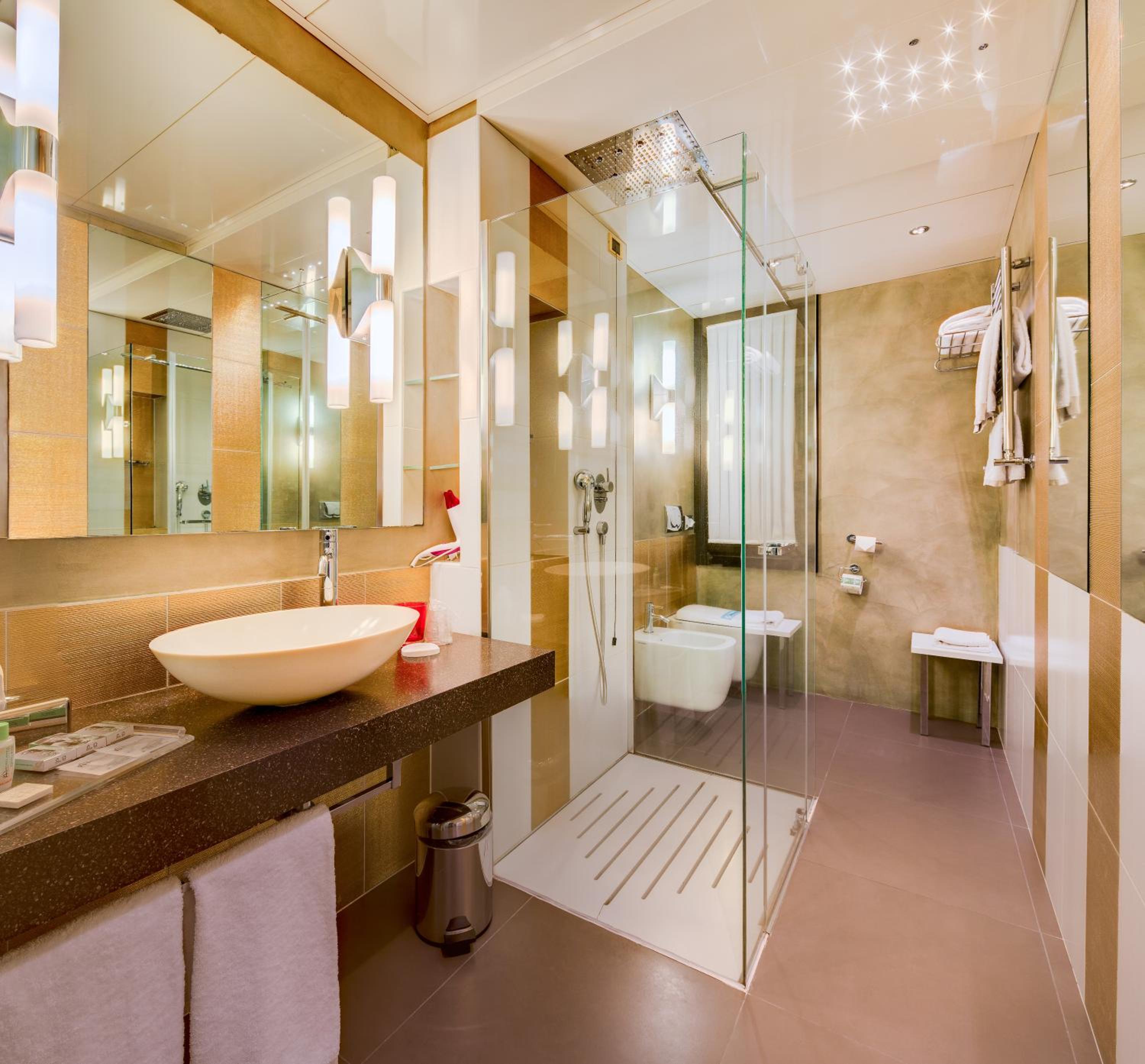Junior Suite - Photo 8
