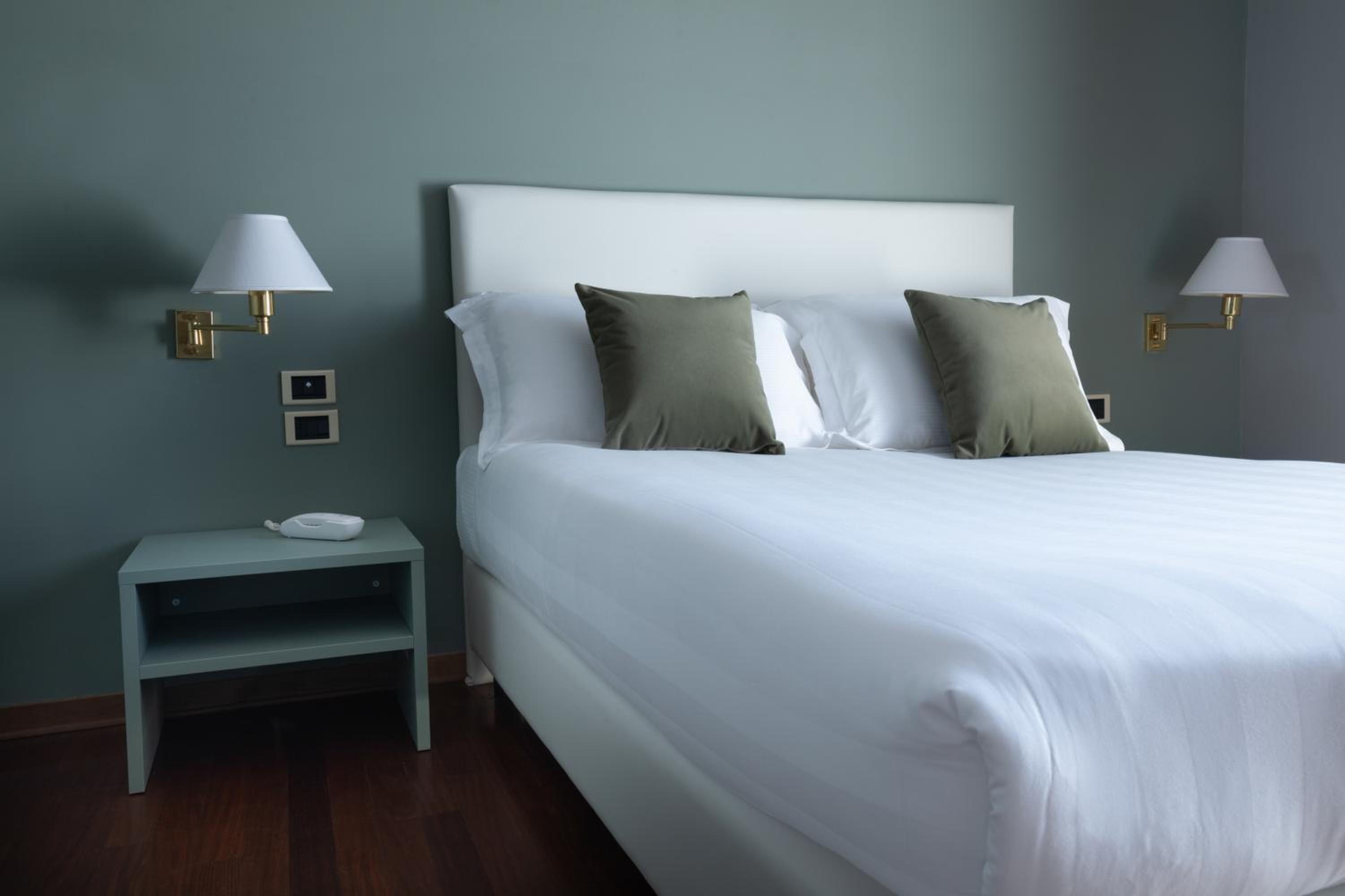 Double Room - Photo 4
