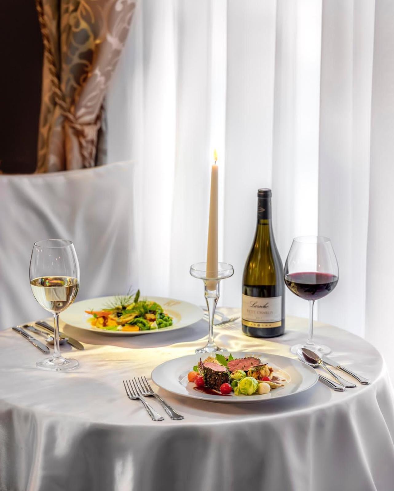 Special Offer - Comfort Plus Double or Twin Room with Romantic Package