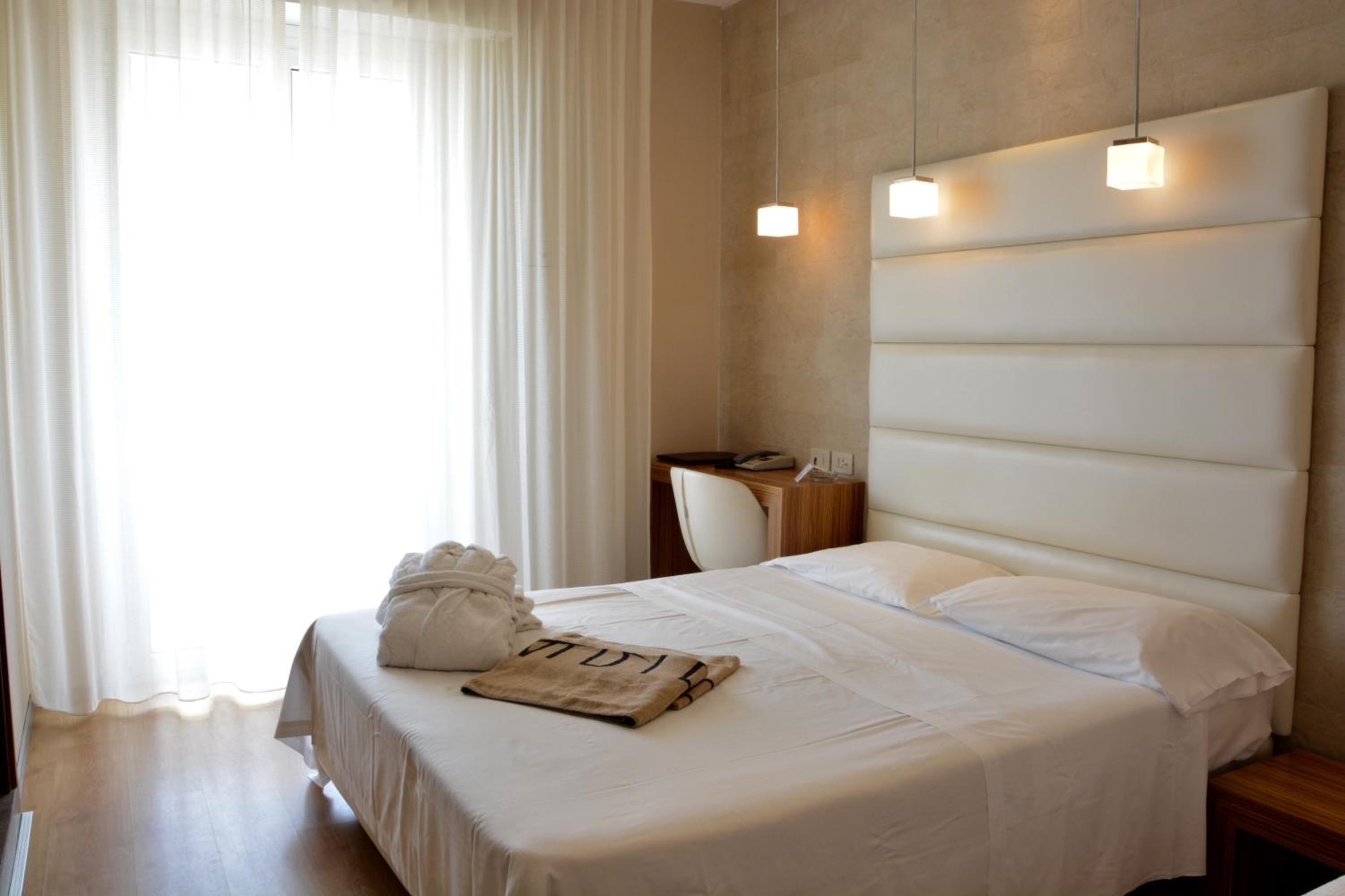 Superior Double Room photo 1