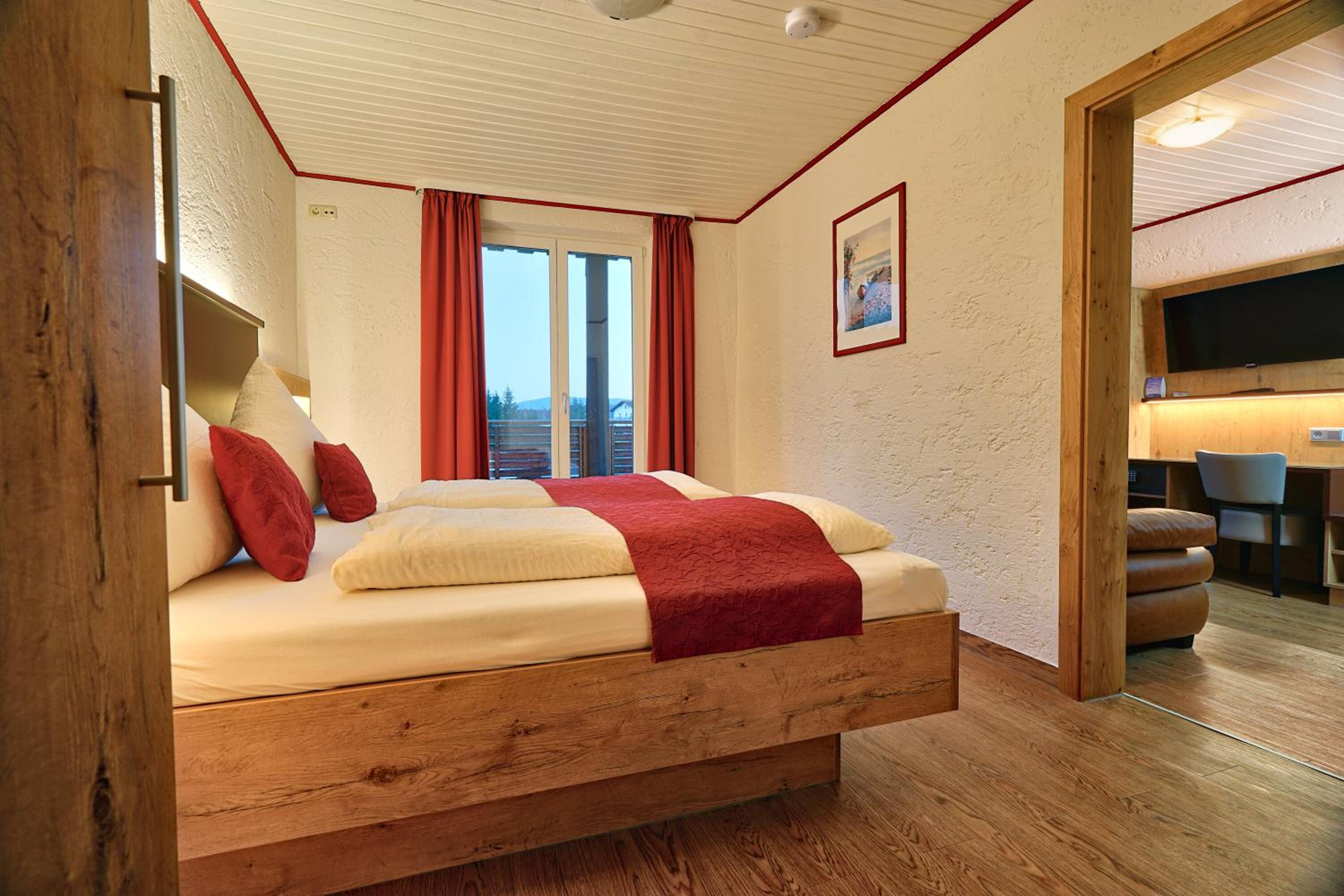 Double Room - Photo 8