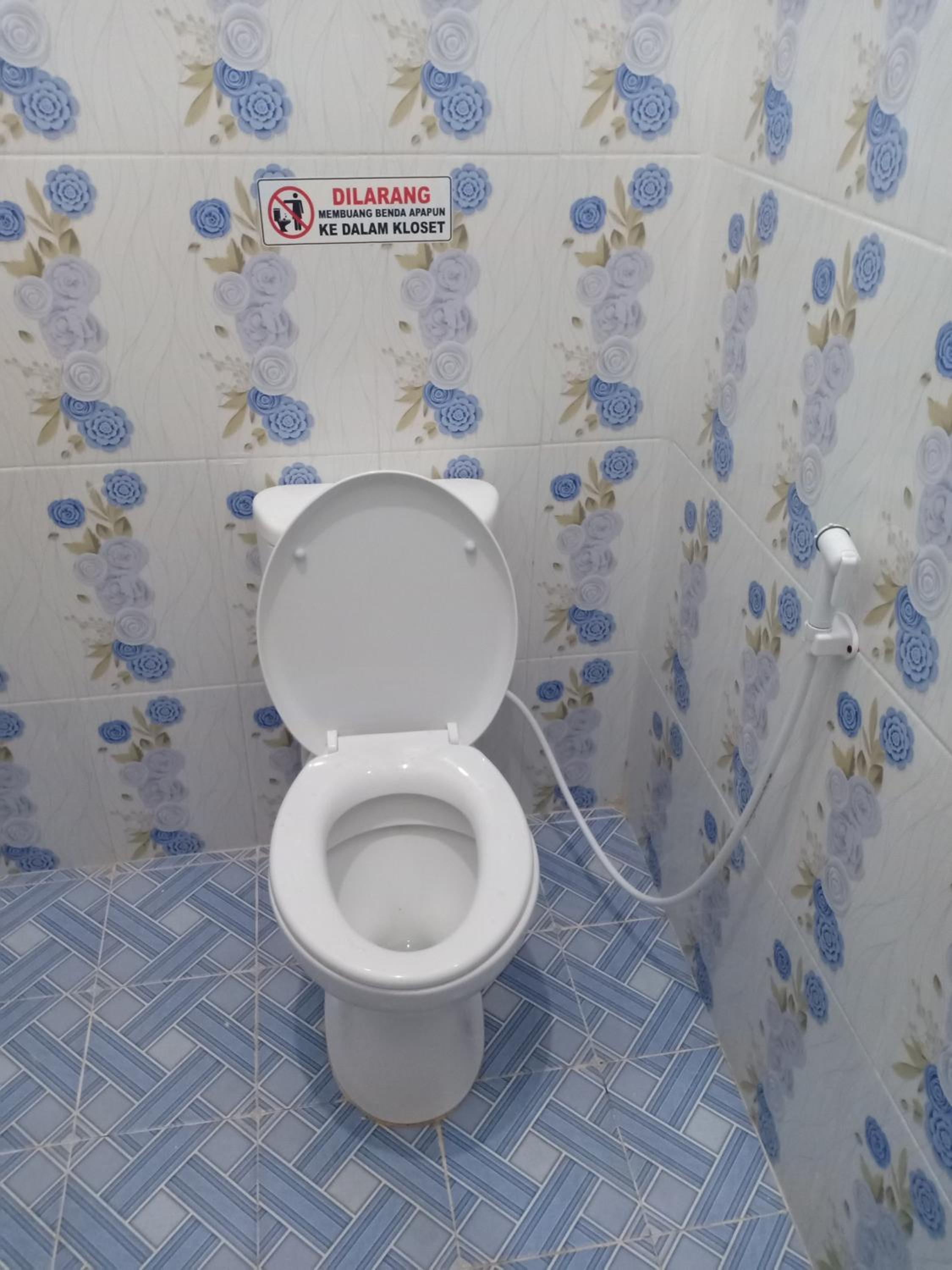 Double Room - Photo 12
