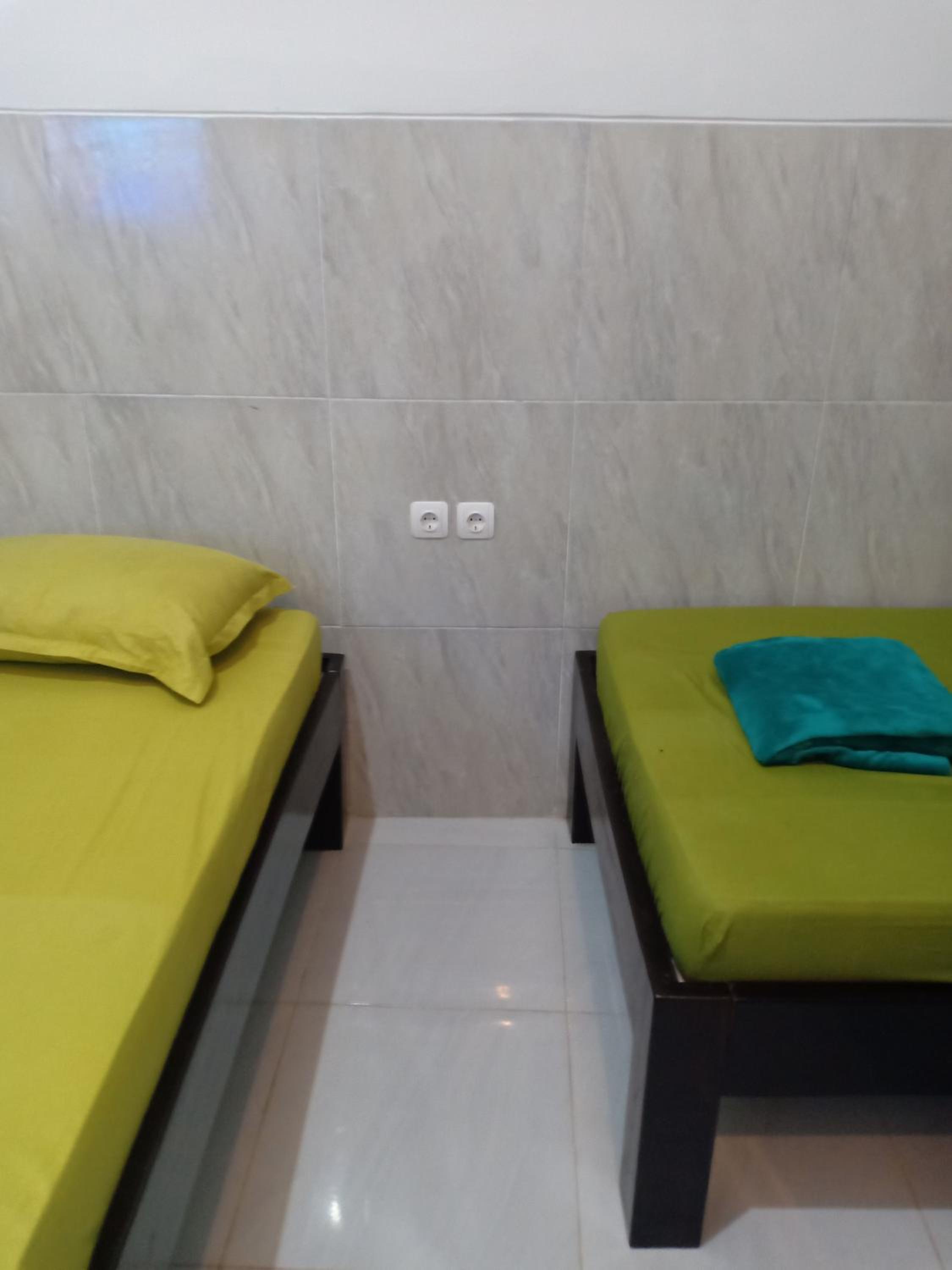 Family Room with Private Bathroom - Photo 1
