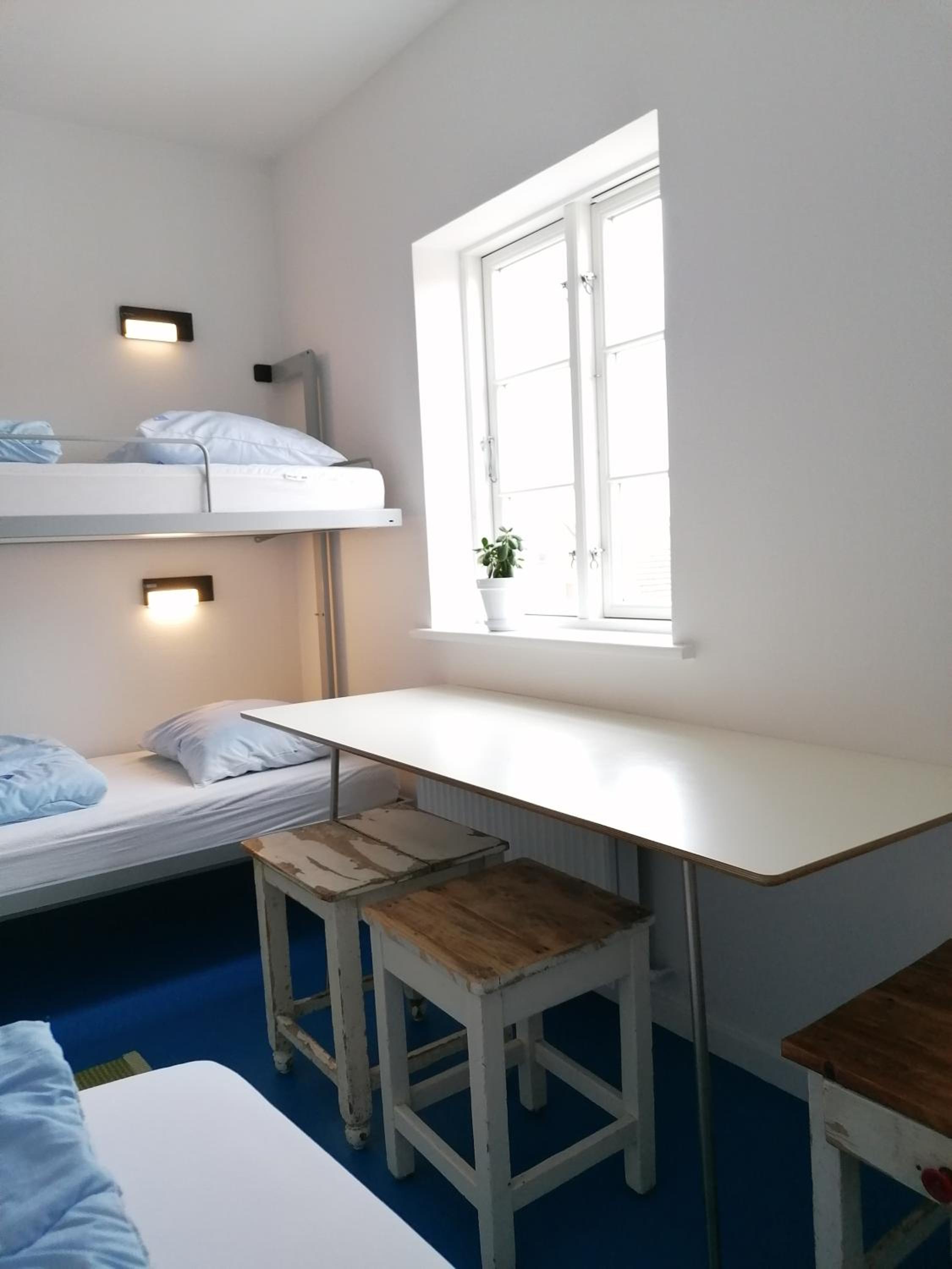 Quadruple Room with Shared Bathroom photo 1