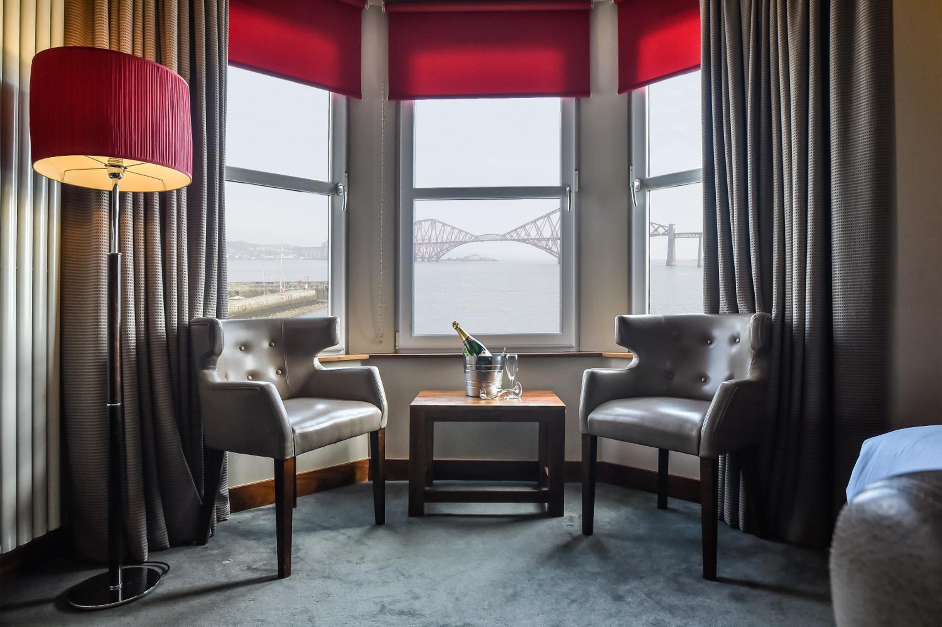 Superior Double or Twin Room with Sea View photo 2
