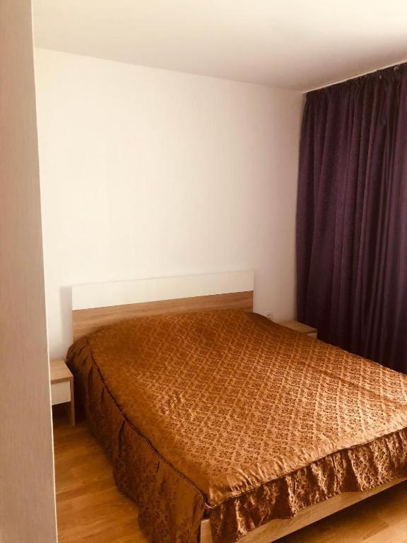 One-Bedroom Apartment - Photo 12