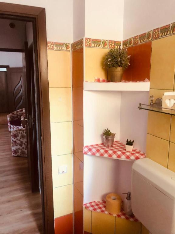 One-Bedroom Apartment - Photo 16