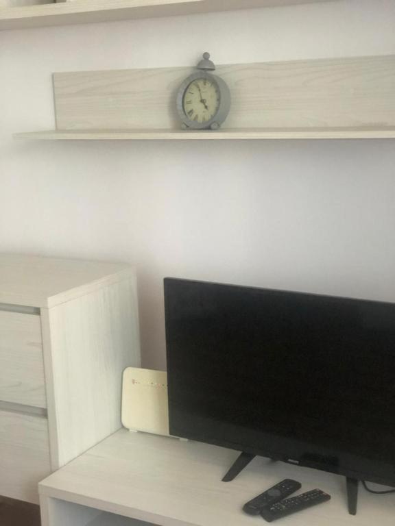 One-Bedroom Apartment - Photo 18