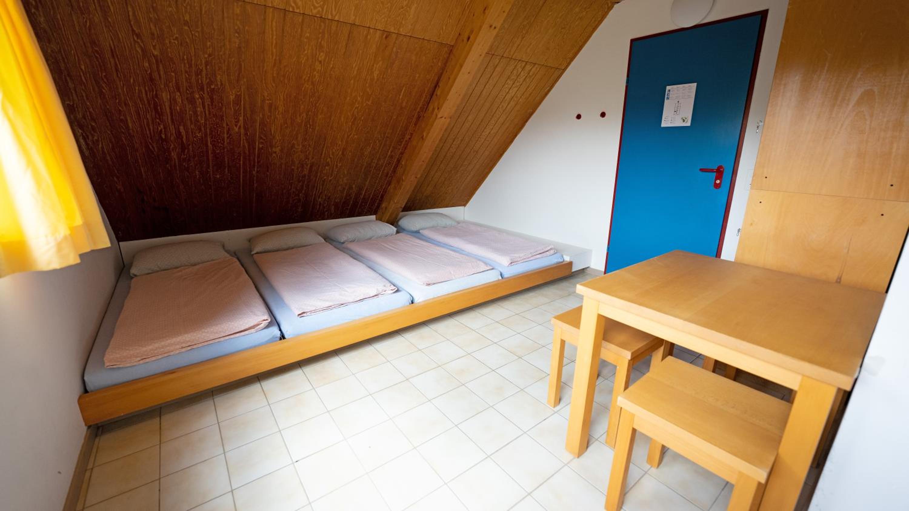 Single Bed in Quadruple Room photo 2
