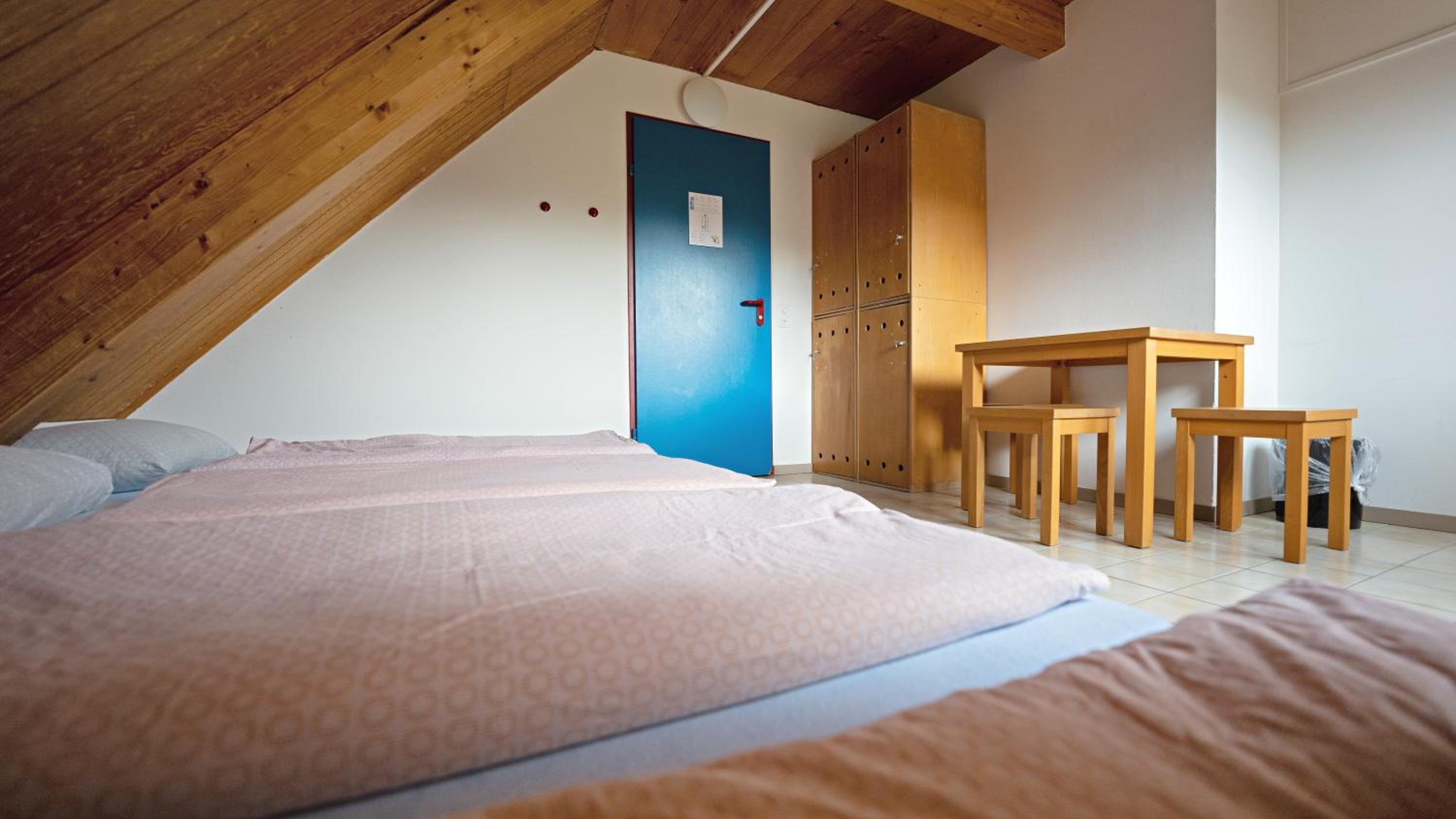 Quadruple Room with Shared Bathroom photo 2