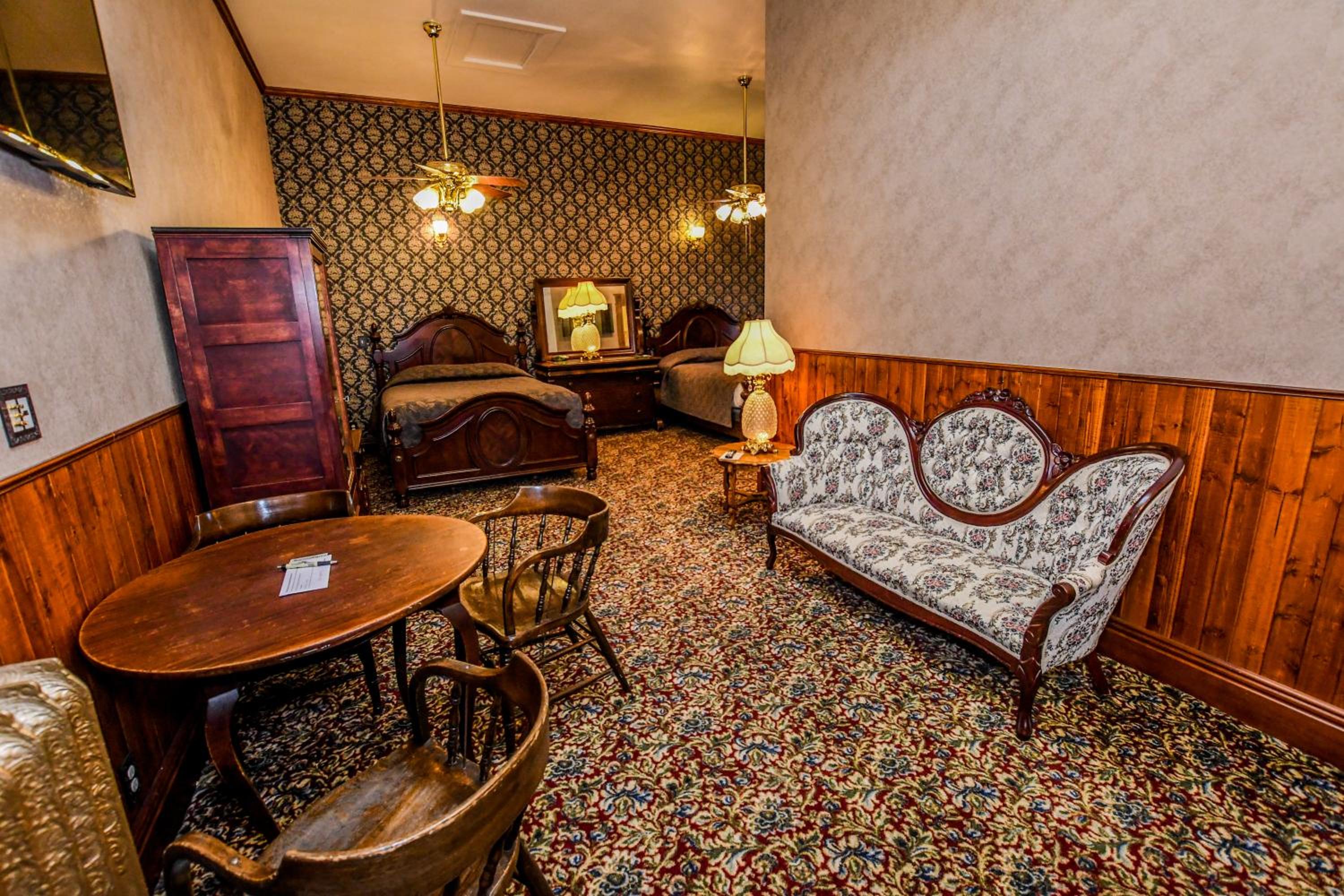 Deluxe Queen Room photo 3