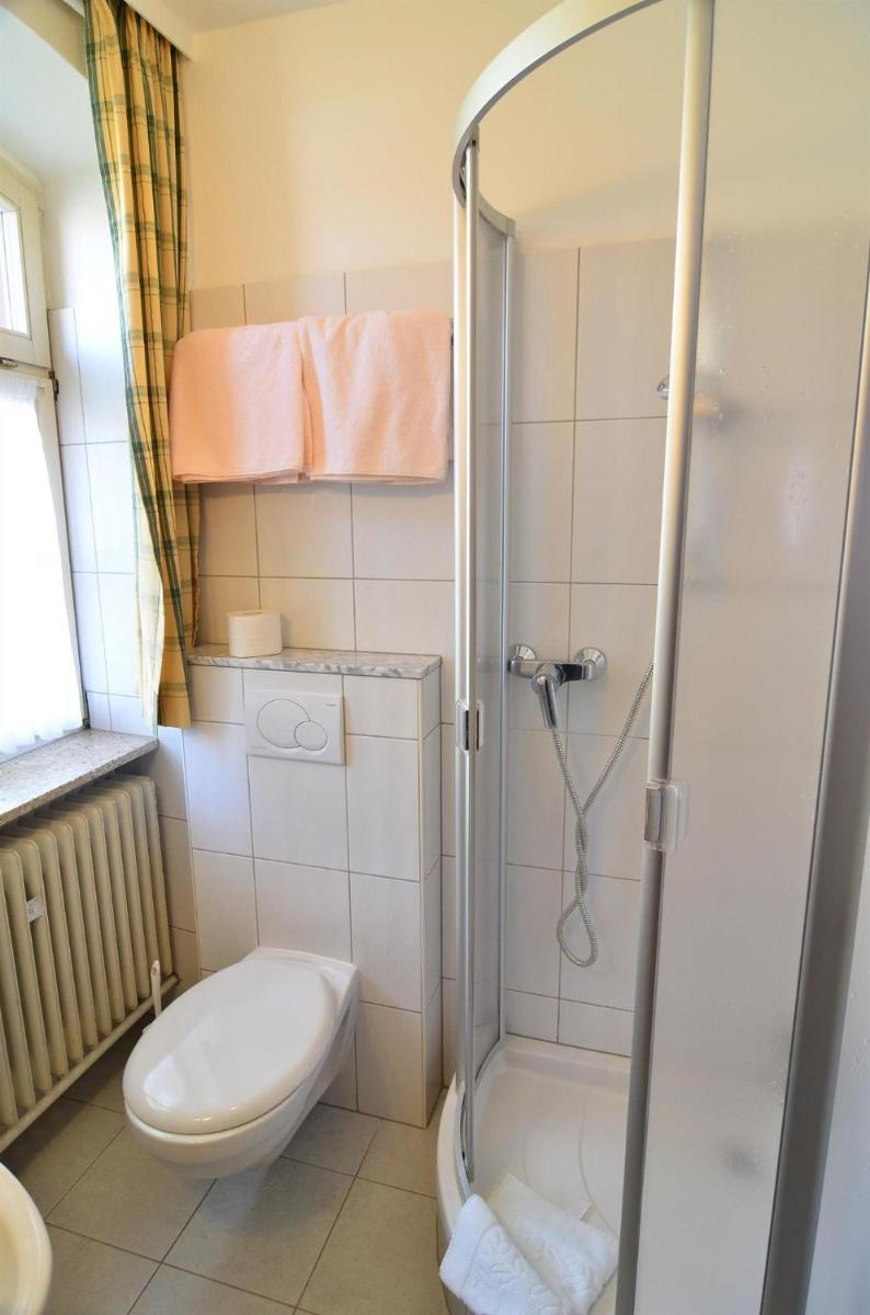 Single Room photo 2