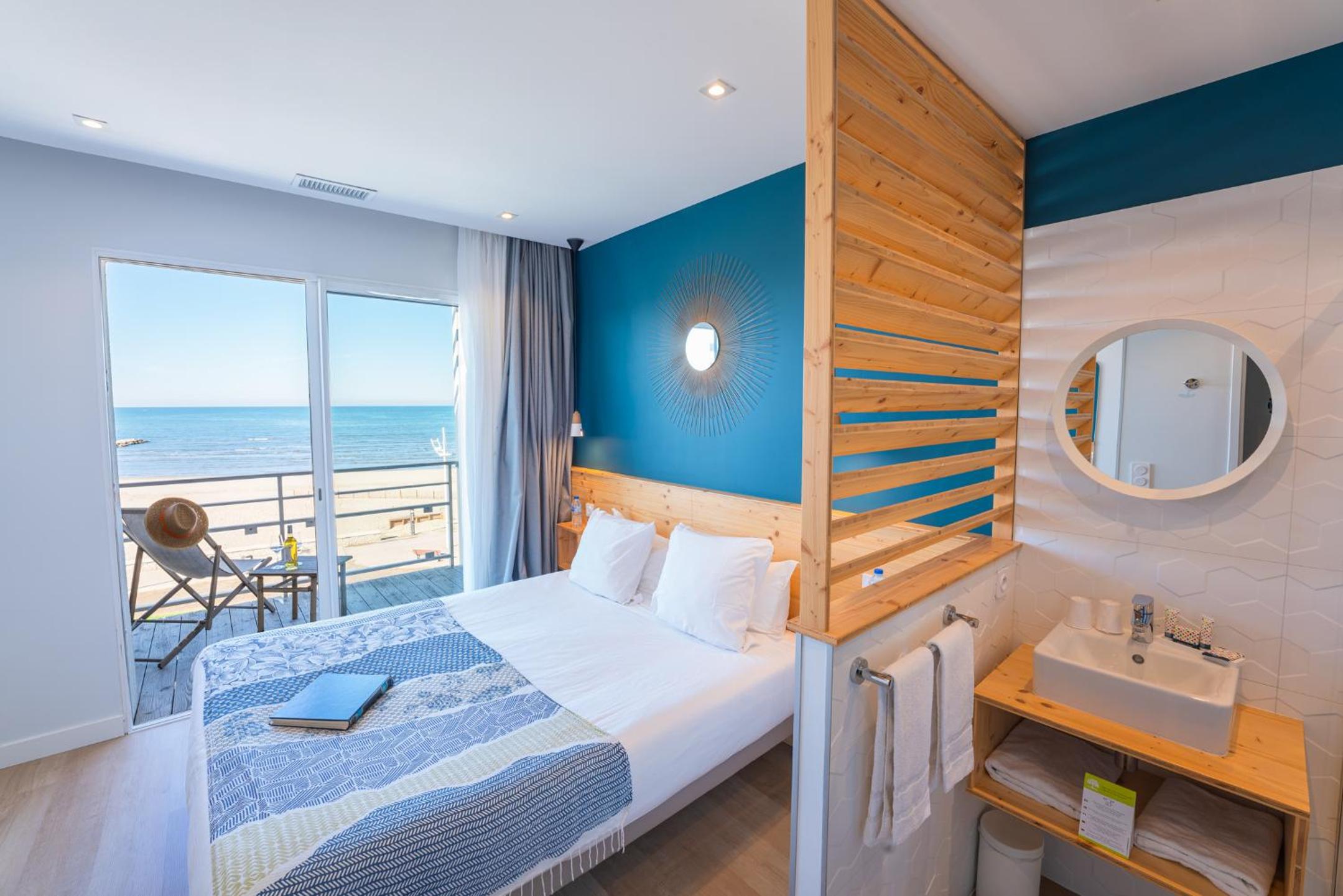 Queen Room with Sea View photo 1