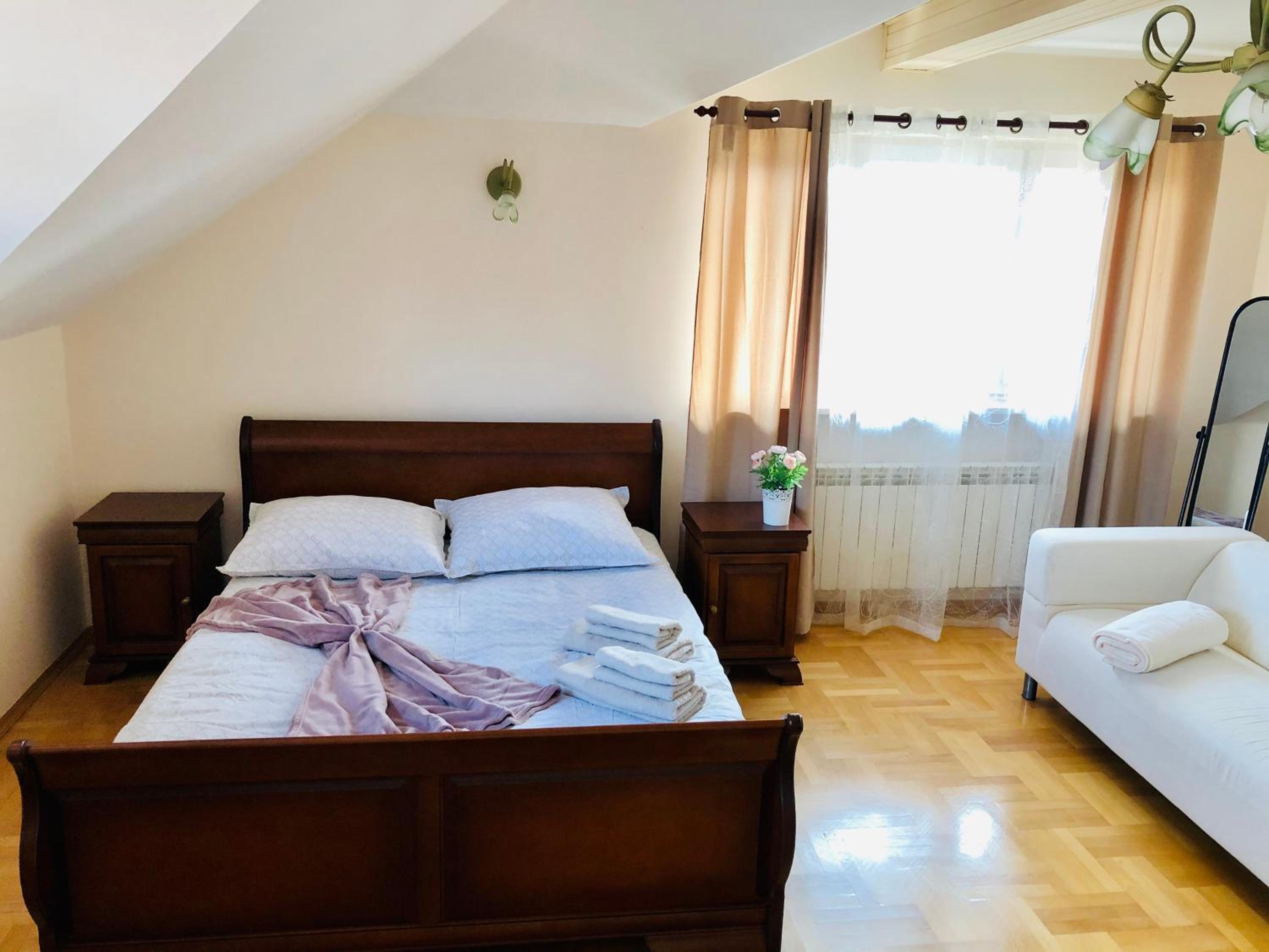 Comfort Triple Room
