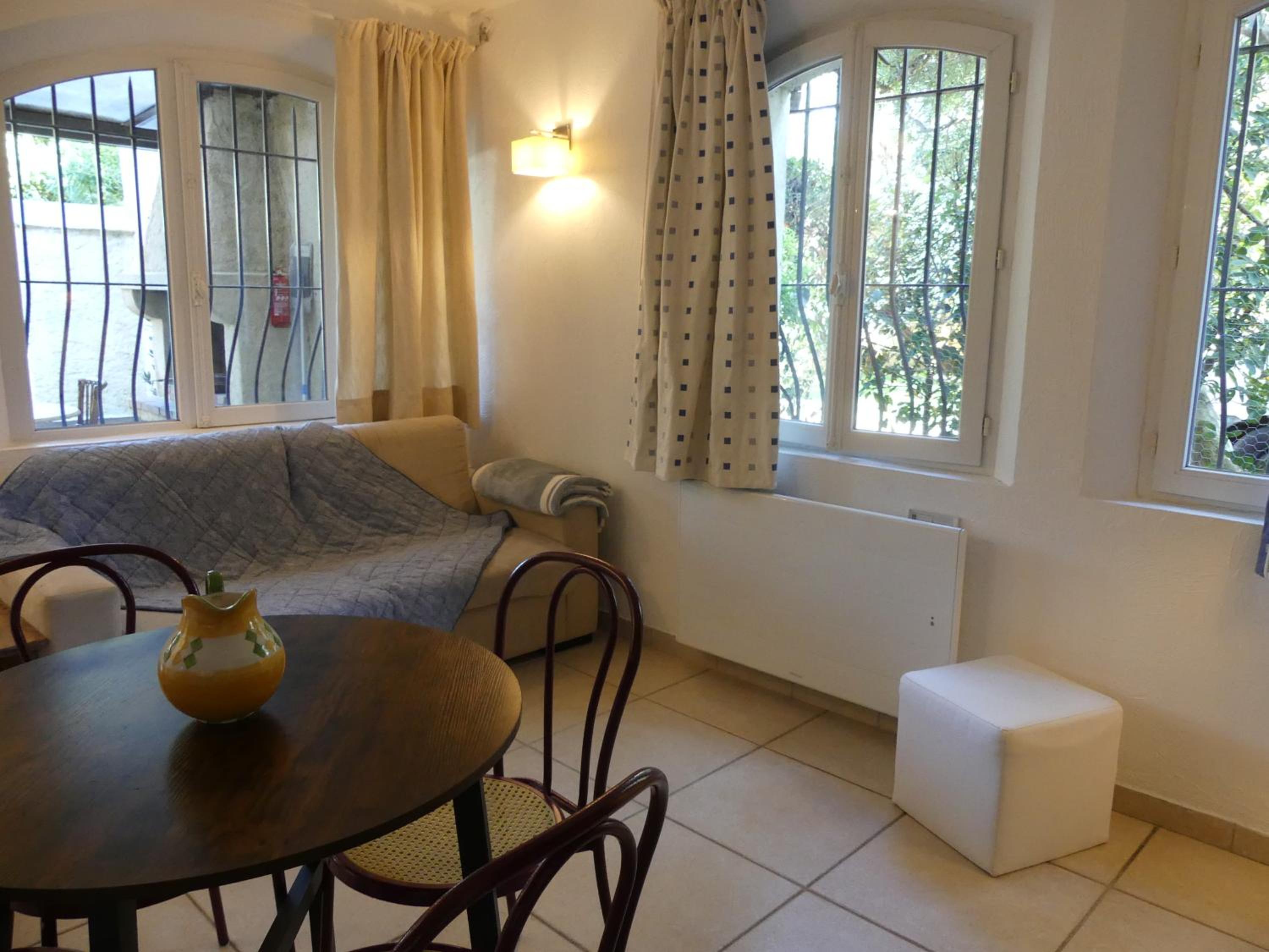 Double or Twin Room with Garden View photo 1