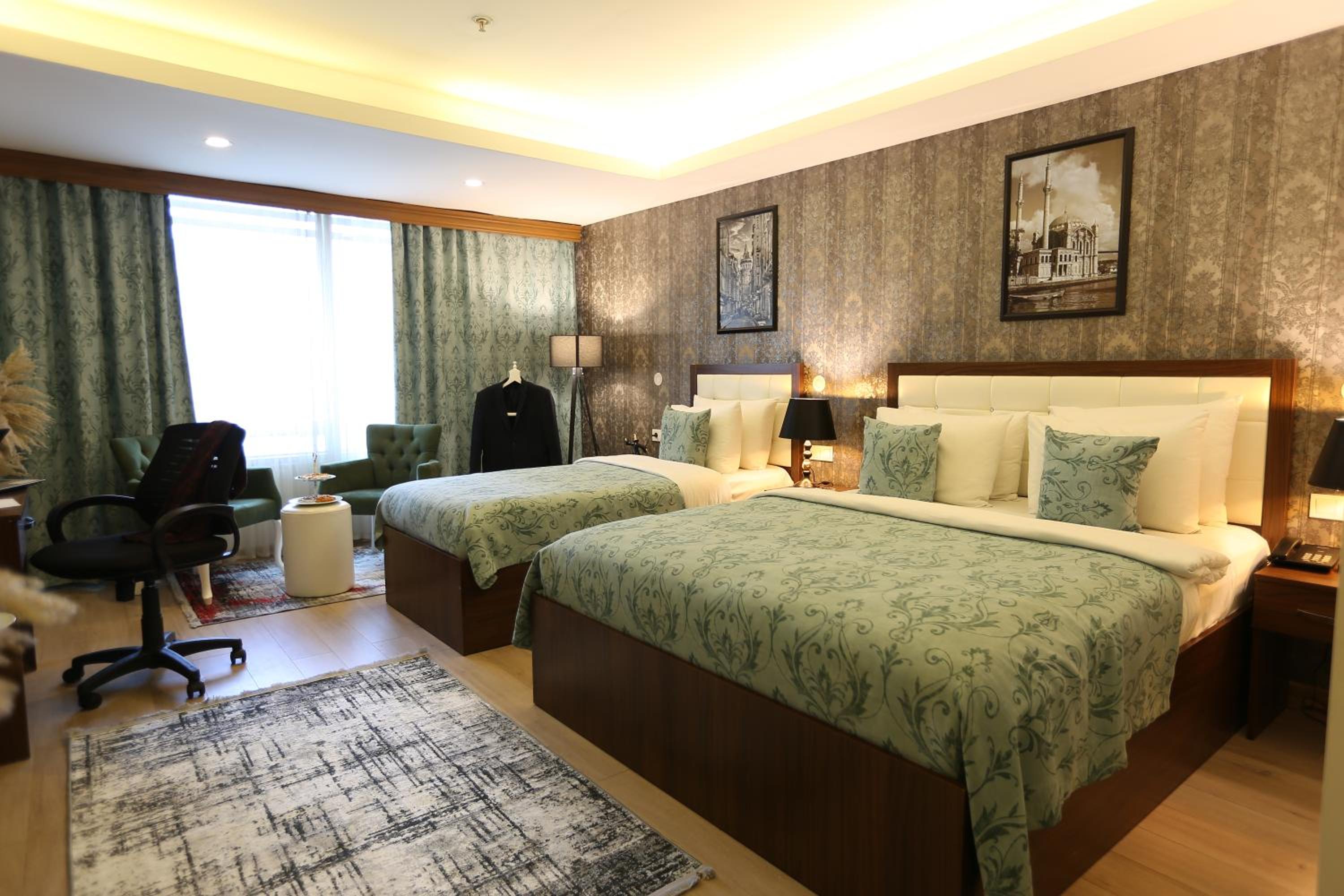 Classic Triple Room