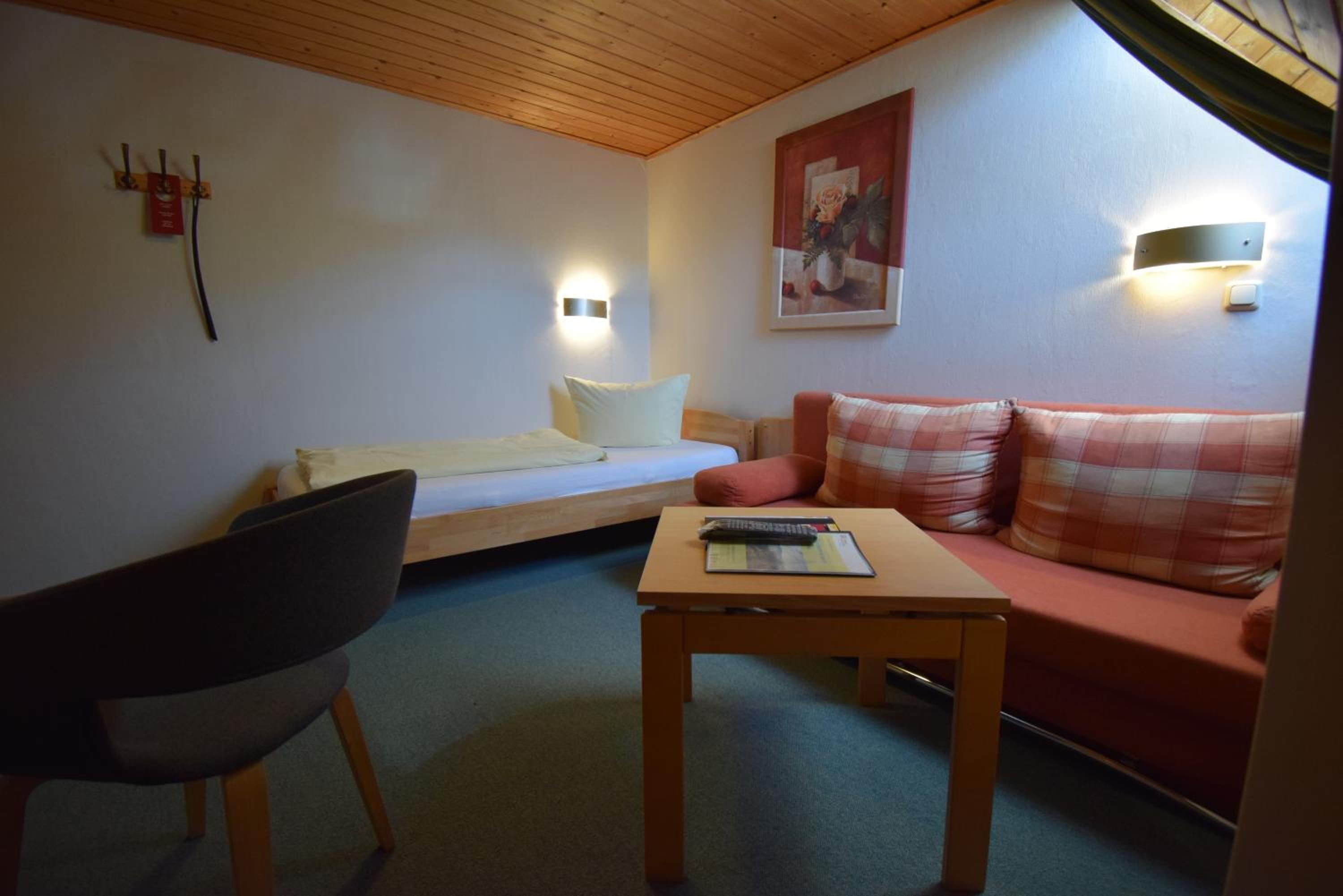 Single Room photo 3
