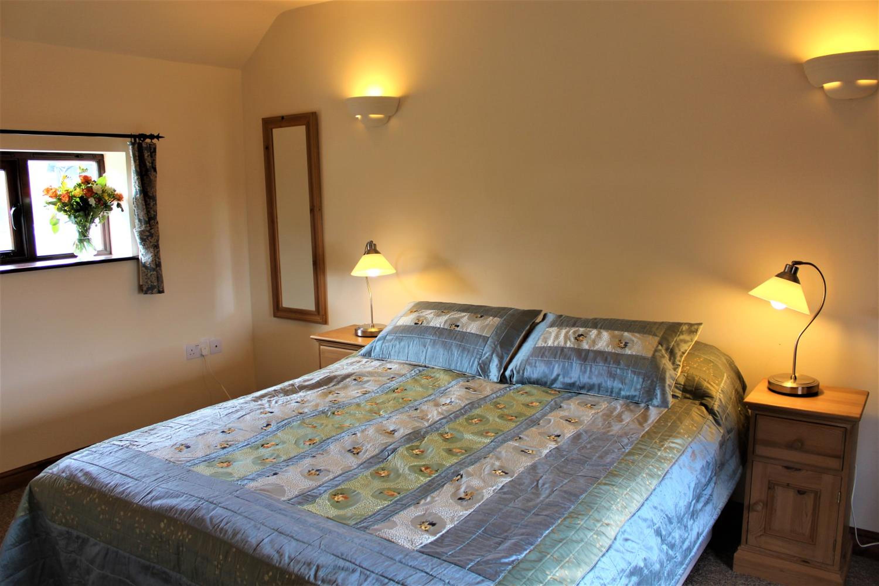 Two-Bedroom Apartment - Pets allowed - Photo 1