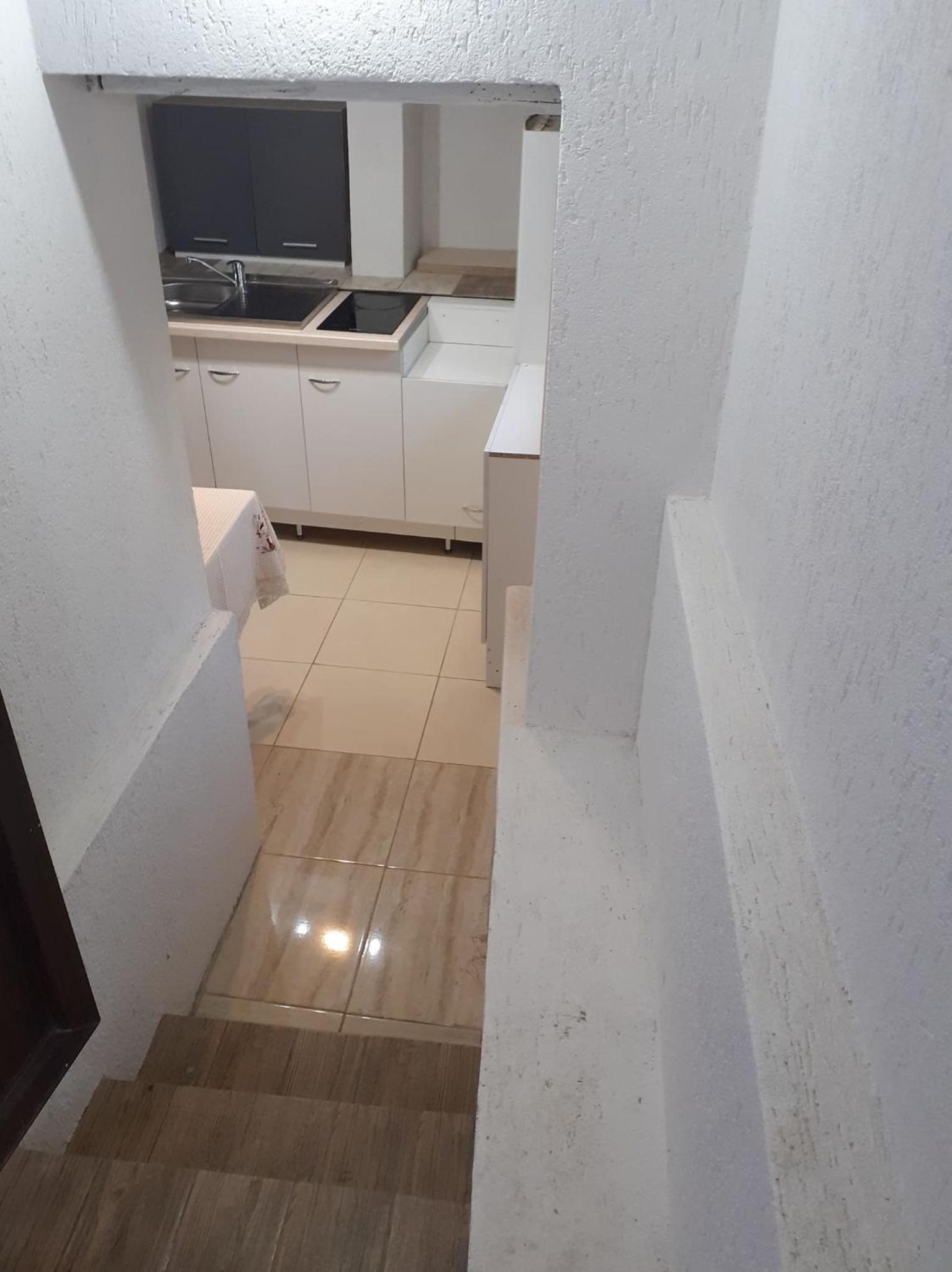 Double Room - Photo 19